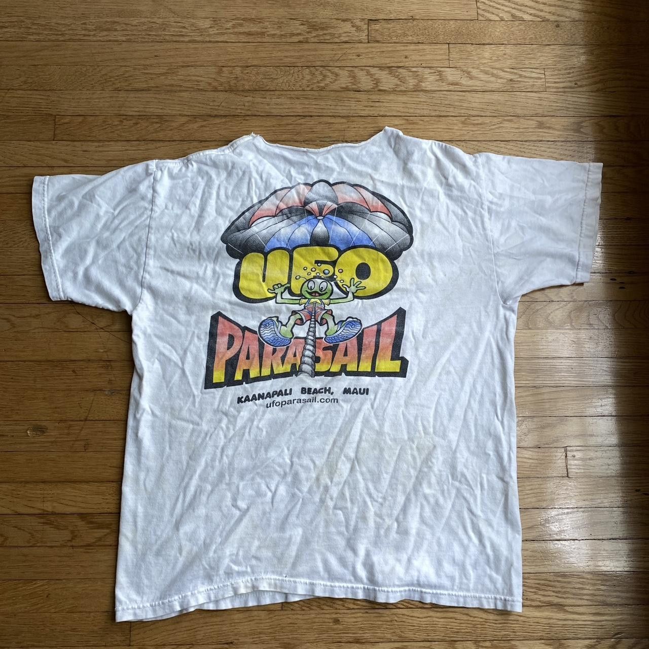 Other Vintage looking Fly Ufo Parasail Tee Size US M / EU 48-50 / 2 - 1 Thumbnail
