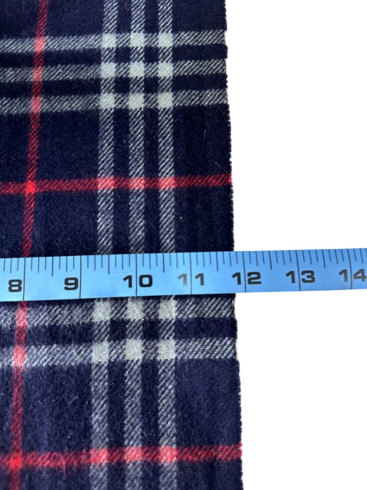 Burberry Burberrys Authentic Unisex Scarf Navy Blue 100% Cashmere Size ONE SIZE - 7 Thumbnail