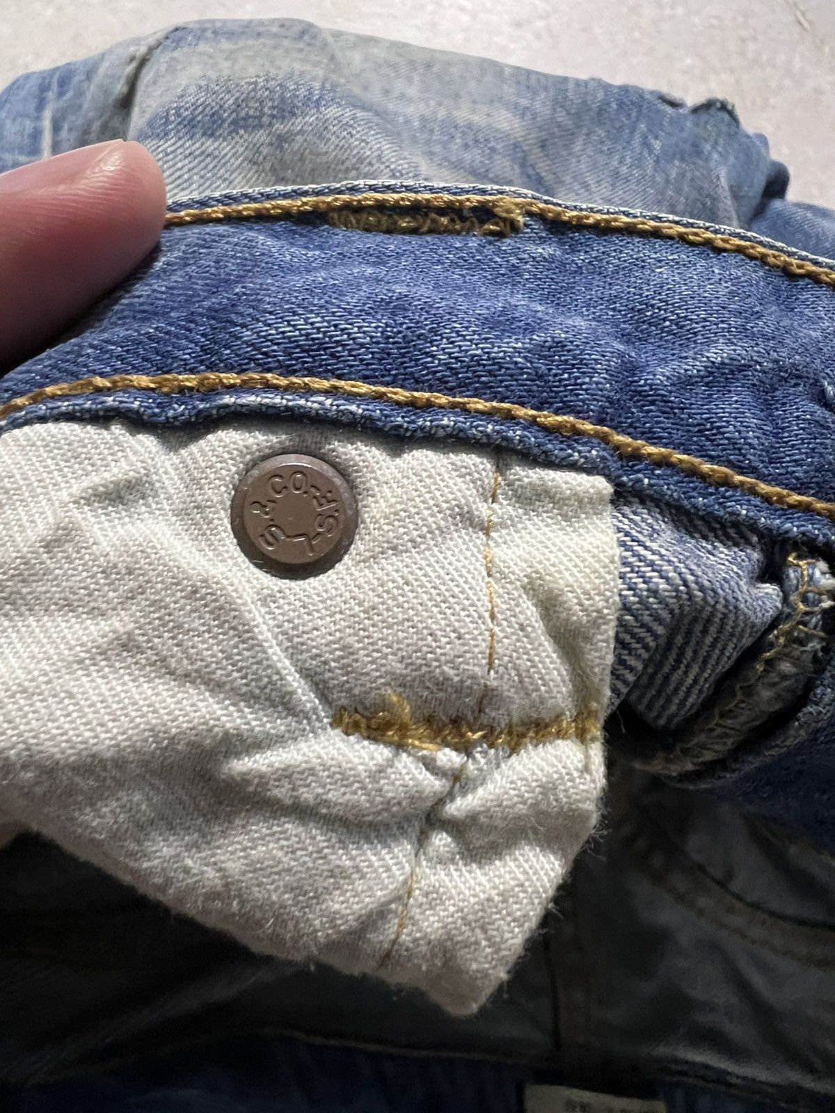 Levi's × Levi's Vintage Clothing 💥Rare💥Vintage 90’Levis 501 Kurt Corbain Distressed Jeans Size US 30 / EU 46 - 13 Thumbnail