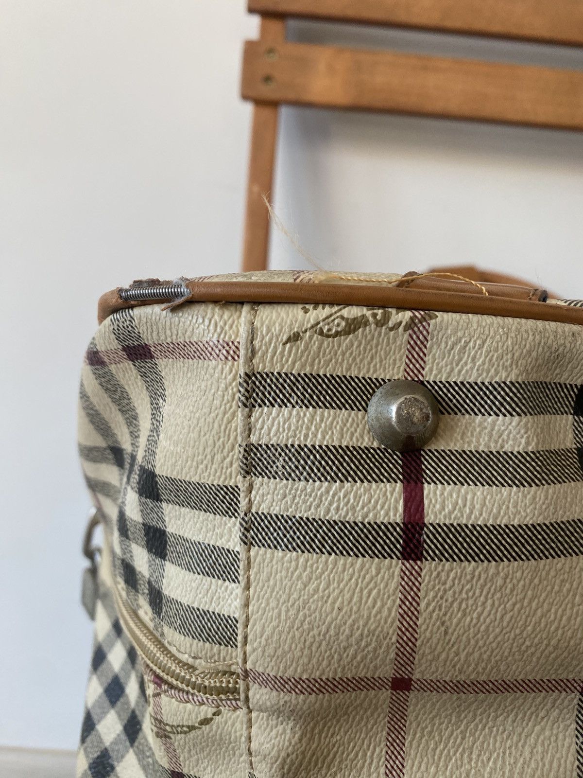 Burberry Vintage Burberry Handle Bag Size ONE SIZE - 6 Thumbnail