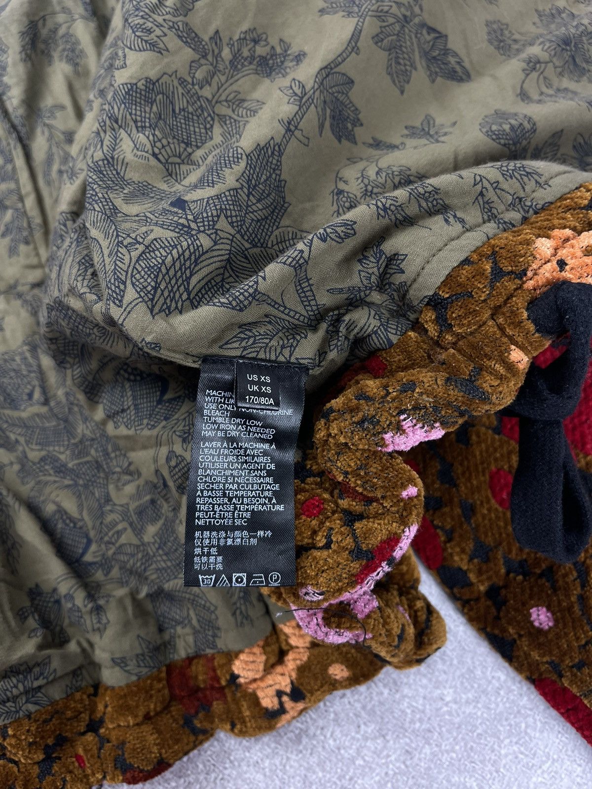 Japanese Brand × Urban Outfitters Kimchi Blue Floral Cropped Jacket Size Xs Size XS / US 0-2 / IT 36-38 - 10 Thumbnail