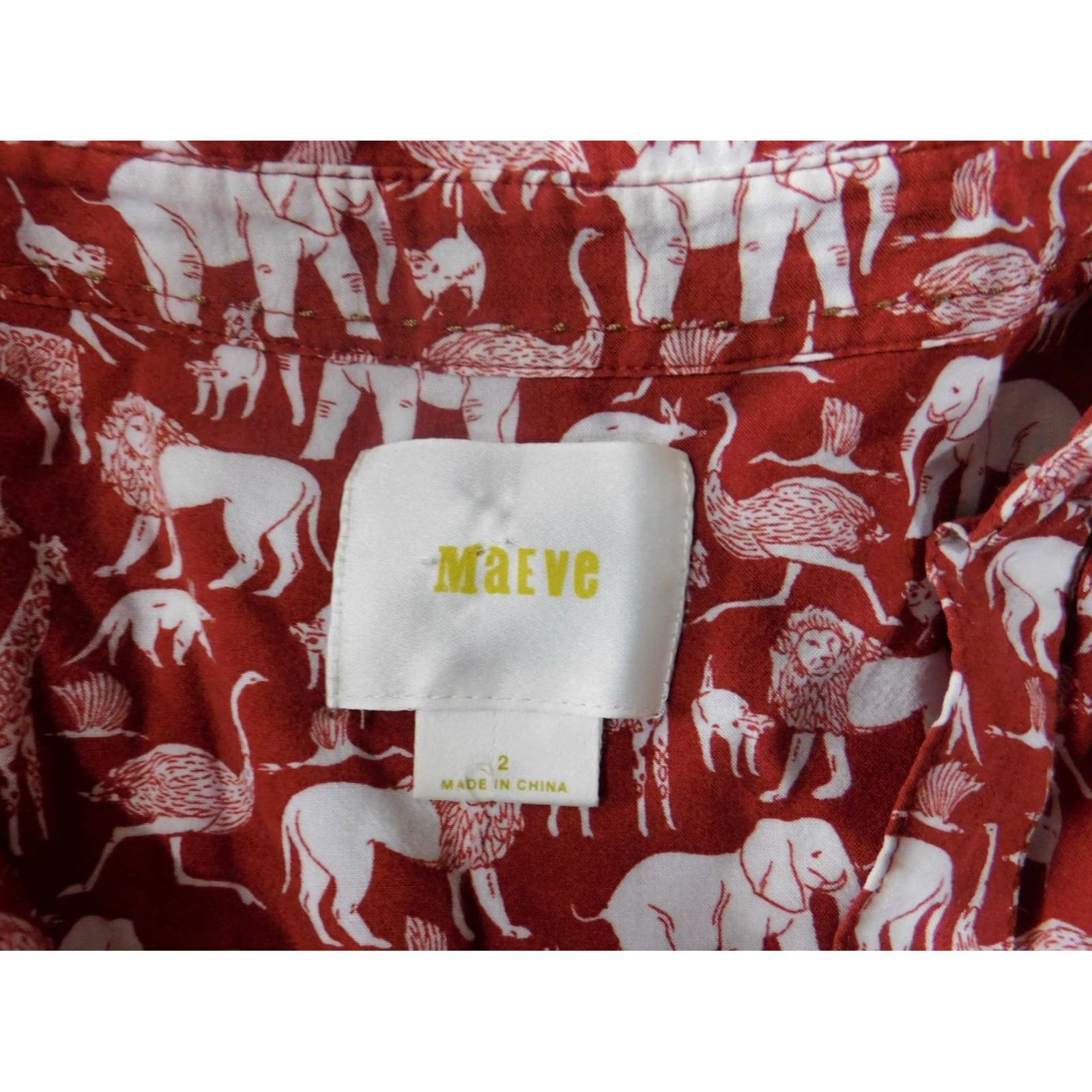 Vintage Maeve Shirt Womens 2 Red Animal Print Button-Up Rayon Long Sleeve Collared Jungle Lions Elephant Size XS / US 0-2 / IT 36-38 - 4 Thumbnail