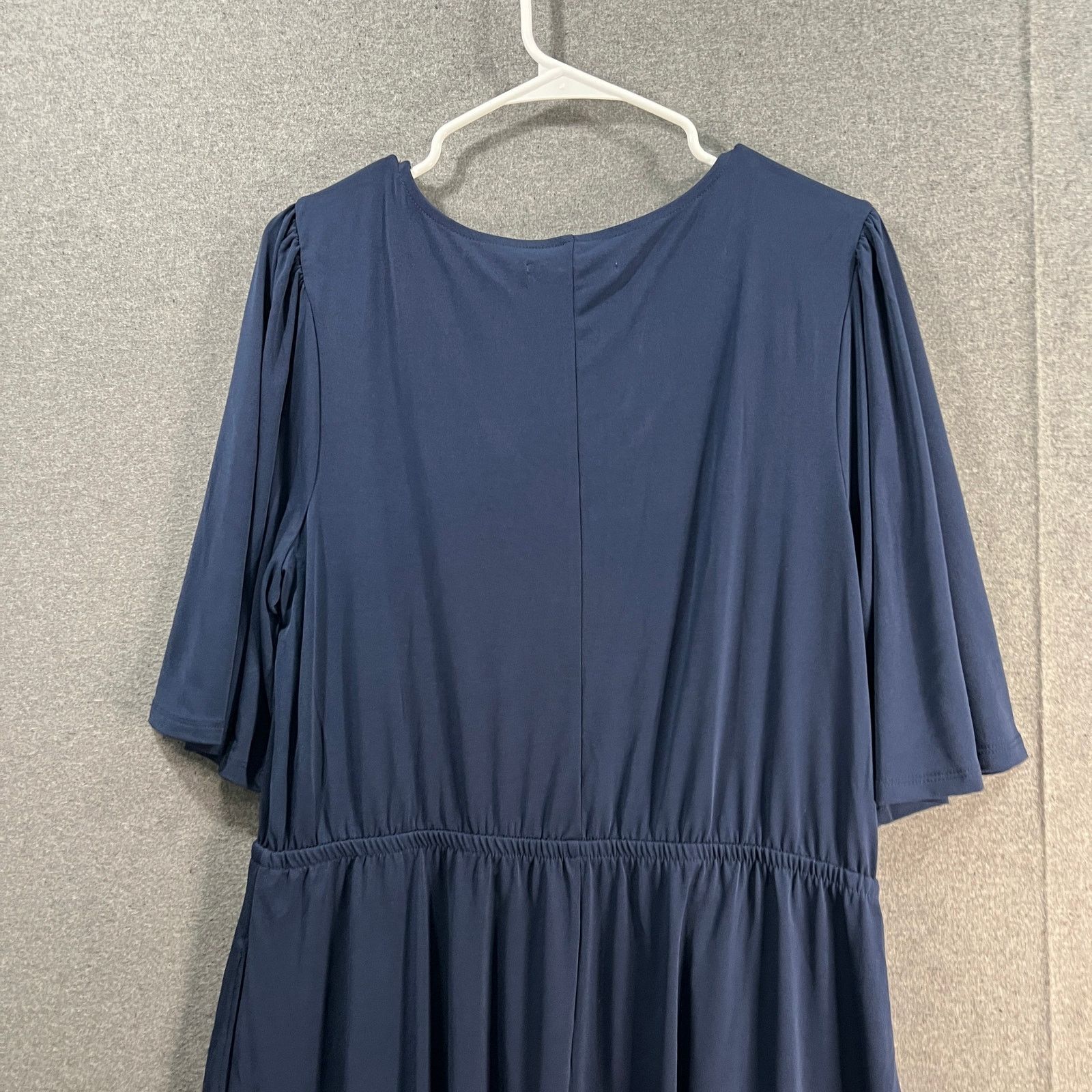 Other Girl With Curves Regular Knit Midi Dress with Flutter Size L / US 10 / IT 46 - 14 Thumbnail