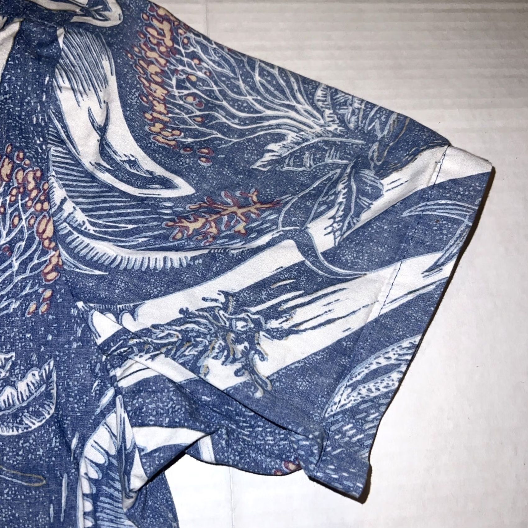 ALOHAS KAHALA HAWAIIAN ALOHA Blooming Trees Fish Pattern Pocket SHIRT Adult Medium New Size US M / EU 48-50 / 2 - 6 Thumbnail