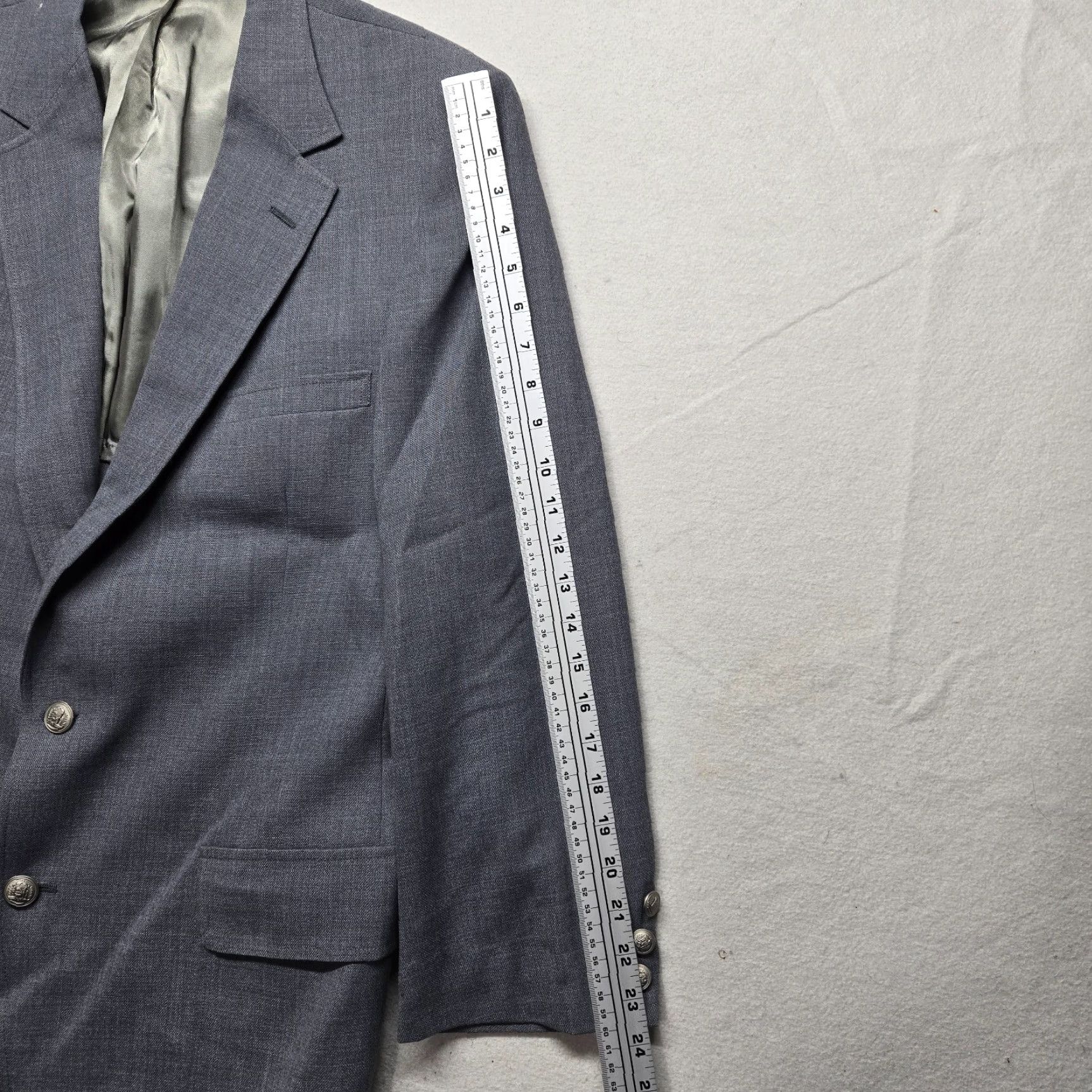 Vintage Nino Cerruti Rue Royale Two Button Suit Jacket Gray Adult Men's Size L Large Size 42R - 6 Thumbnail