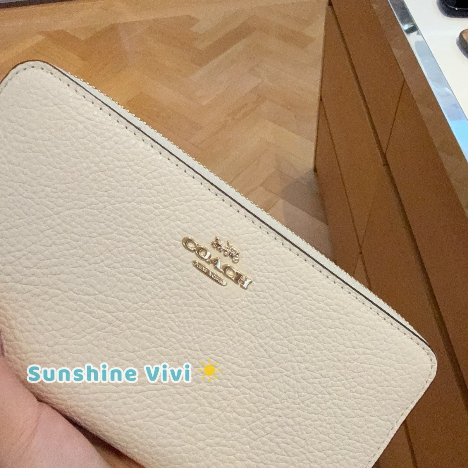 Coach NWT Coach Long Zip Around Wallet Leather C4451, Gold/Chalk Size ONE SIZE - 3 Thumbnail