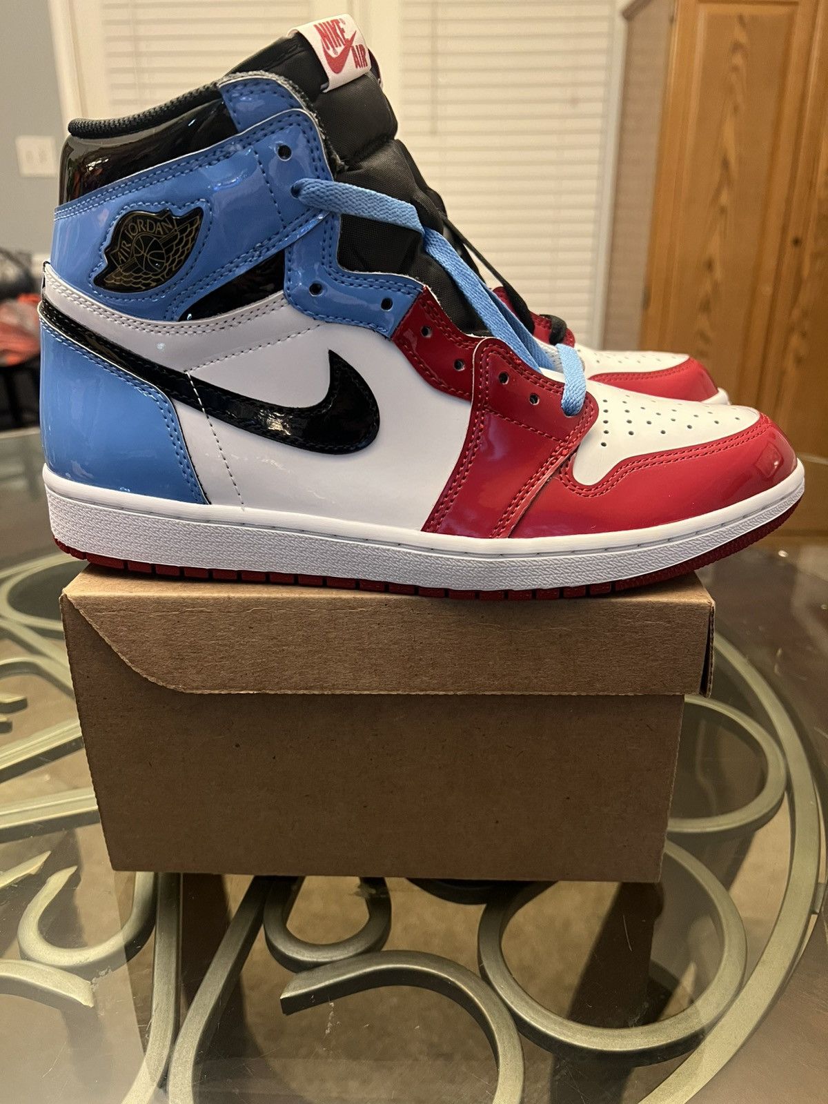 Jordan Brand Jordan 1 Retro High Fearless 2019 Size US 9.5 / EU 42-43 - 7 Thumbnail