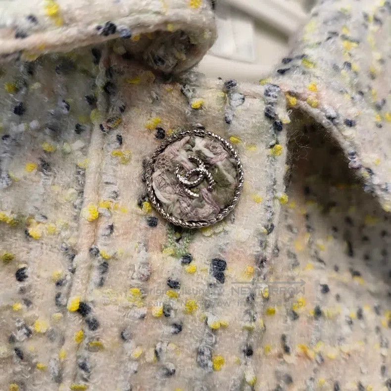 Chanel Chanel 24B tweed coat Size XS / US 0-2 / IT 36-38 - 4 Thumbnail