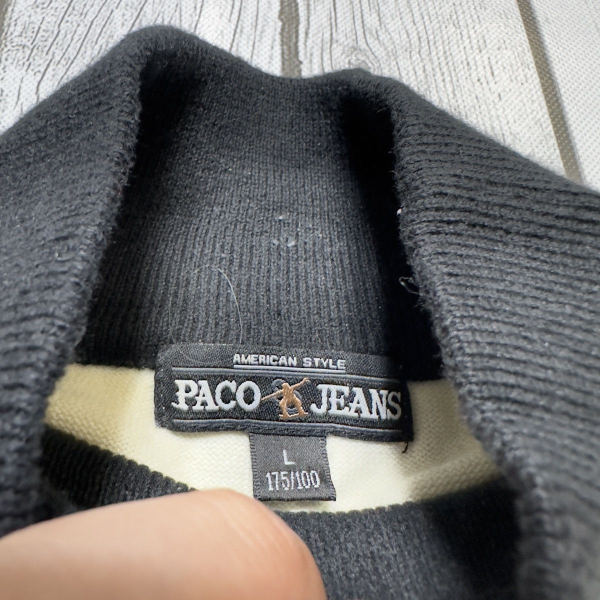 Vintage Vintage Paco Jeans turtleneck sweater Size US S / EU 44-46 / 1 - 4 Thumbnail