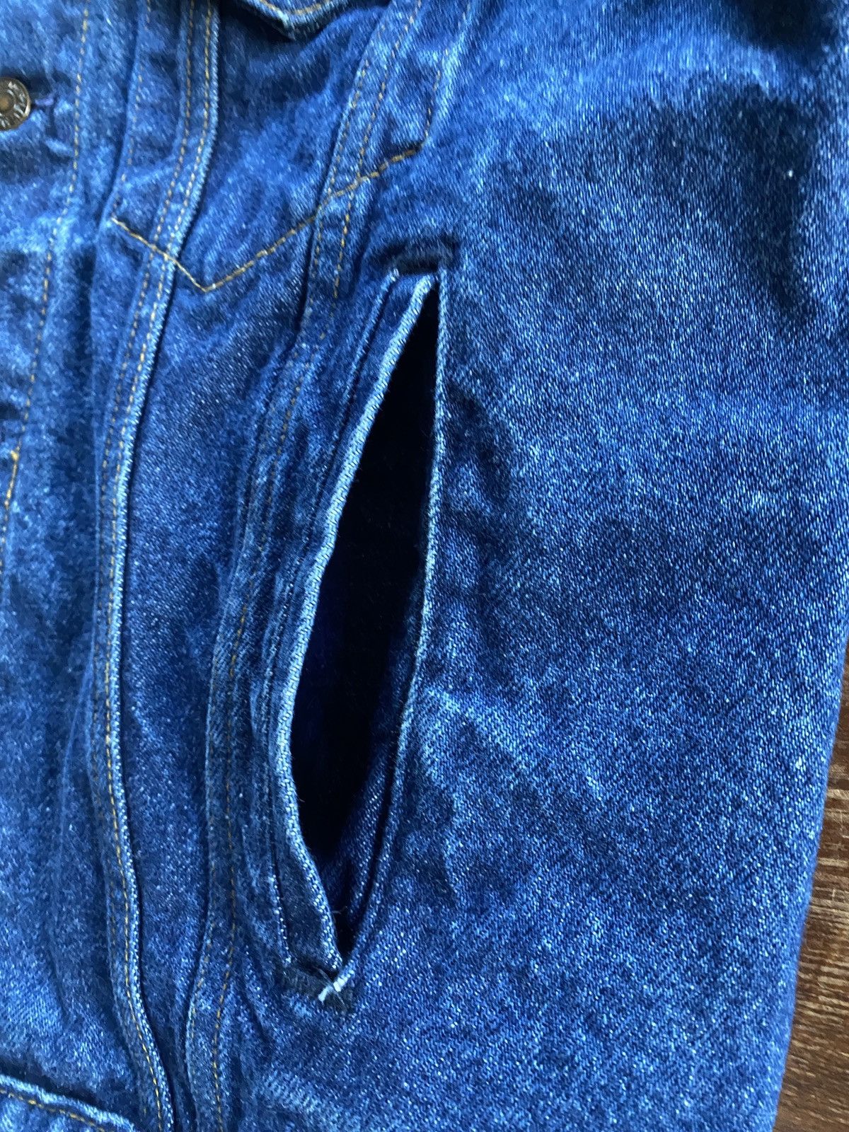 Levi's Vintage 80’s Levi’s Denim Trucker Jean Jacket Short Size US M / EU 48-50 / 2 - 9 Thumbnail