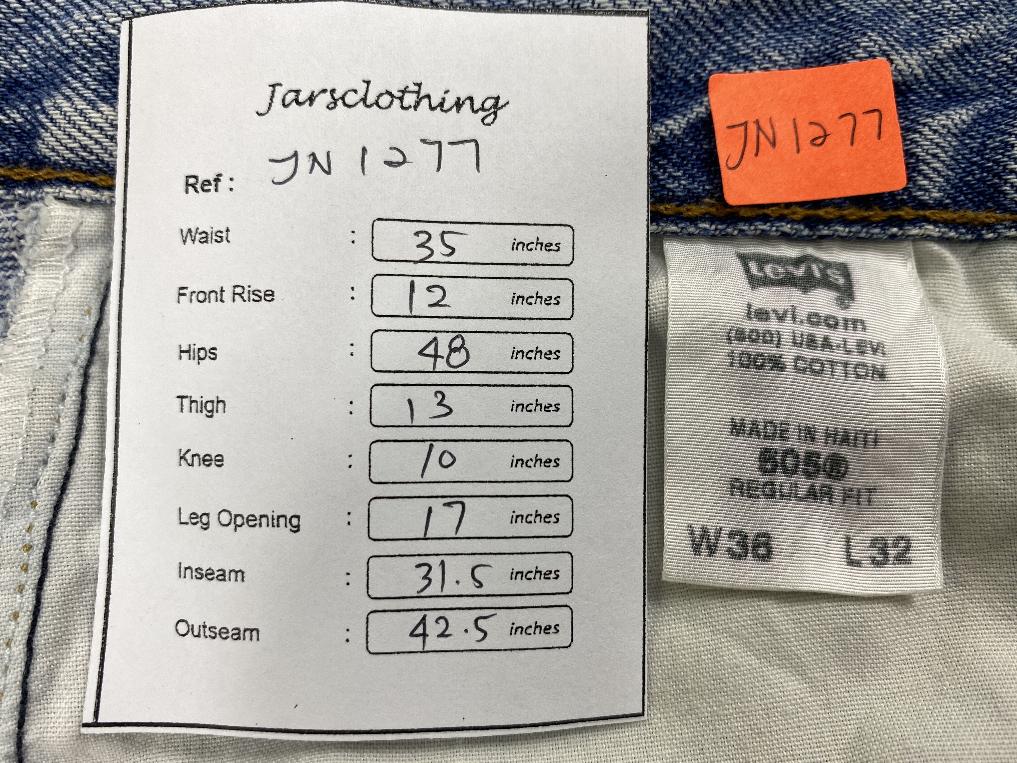 Levi's Light Blue Wash Vintage Levi's 505 35x31.5 Denim -JN1277 Size US 35 - 8 Thumbnail