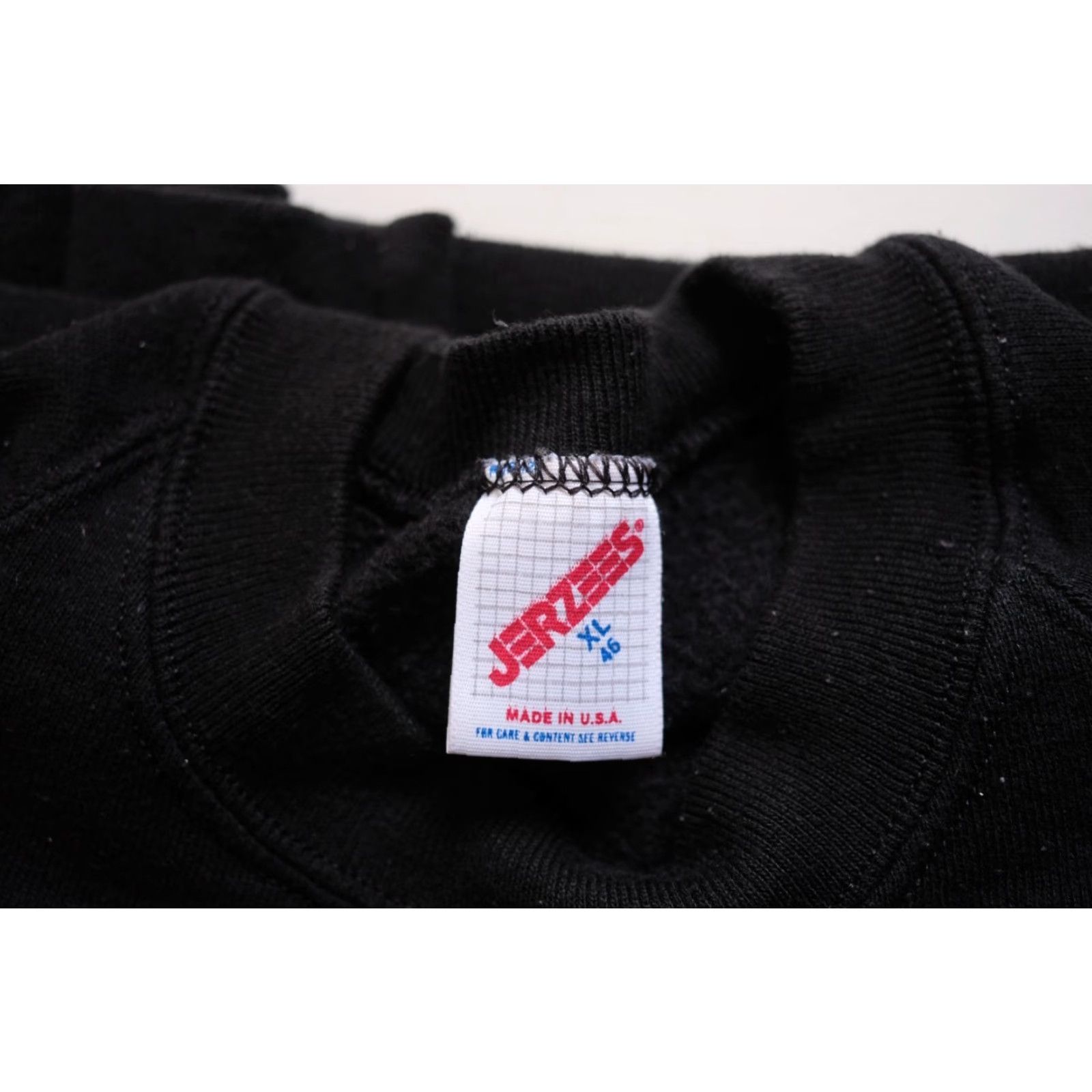 Fruit Of The Loom VINTAGE 80s 70s RETRO EROTICA BATH HOUSE HOT SPRINGS BLACK CREWNECK SWEATSHIRT XL MEN Graphic Print Shirt/Pullover Crew Neck Cotton Fleece Long Sleeve Size US XL / EU 56 / 4 - 6 Thumbnail