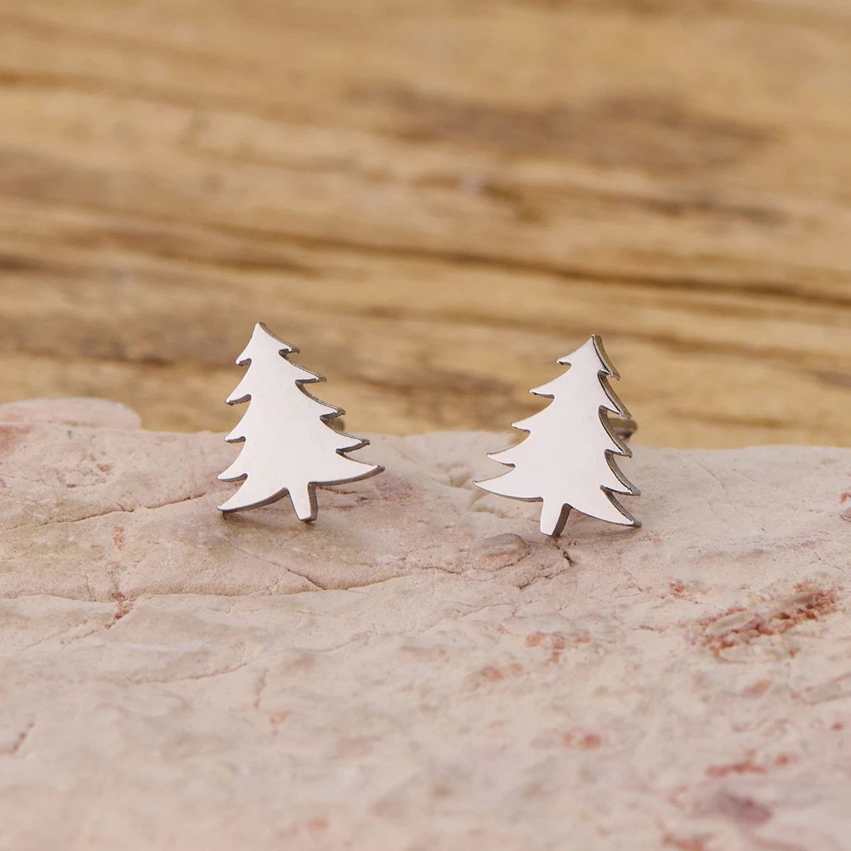 Jewelry Christmas Tree Mini Stud Earrings Charm Earring Gift Size ONE SIZE - 1 Preview