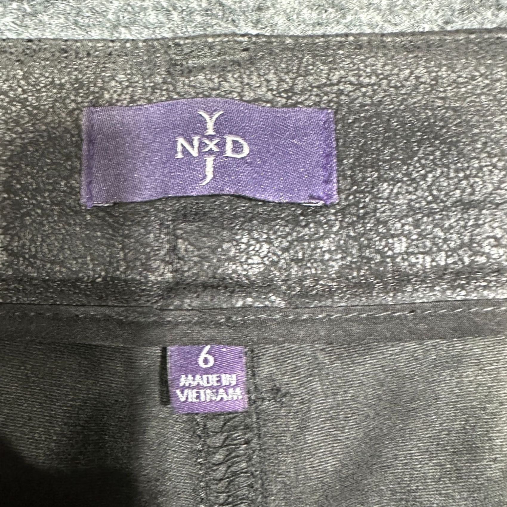 NYDJ NYDJ Pants Womens 6 Legging Skinny Black Faux Vegan Suede Stretch Zip Fly Pockets Pants Size 28" / US 6 / IT 42 - 5 Thumbnail