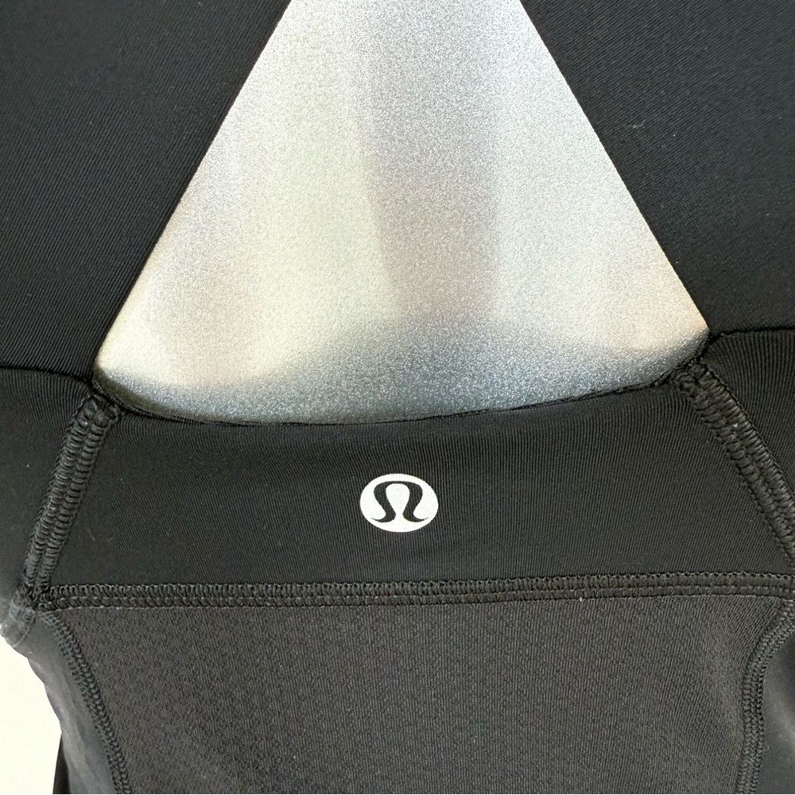 Lululemon Lululemon Athletica women tank top size 6 US Size M / US 6-8 / IT 42-44 - 5 Thumbnail