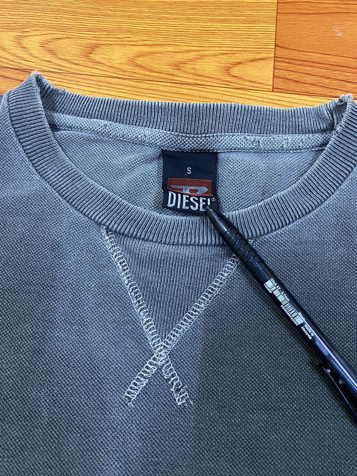 Diesel Rare!! Vintage Diesel Sun Faded Tee Size US M / EU 48-50 / 2 - 4 Thumbnail