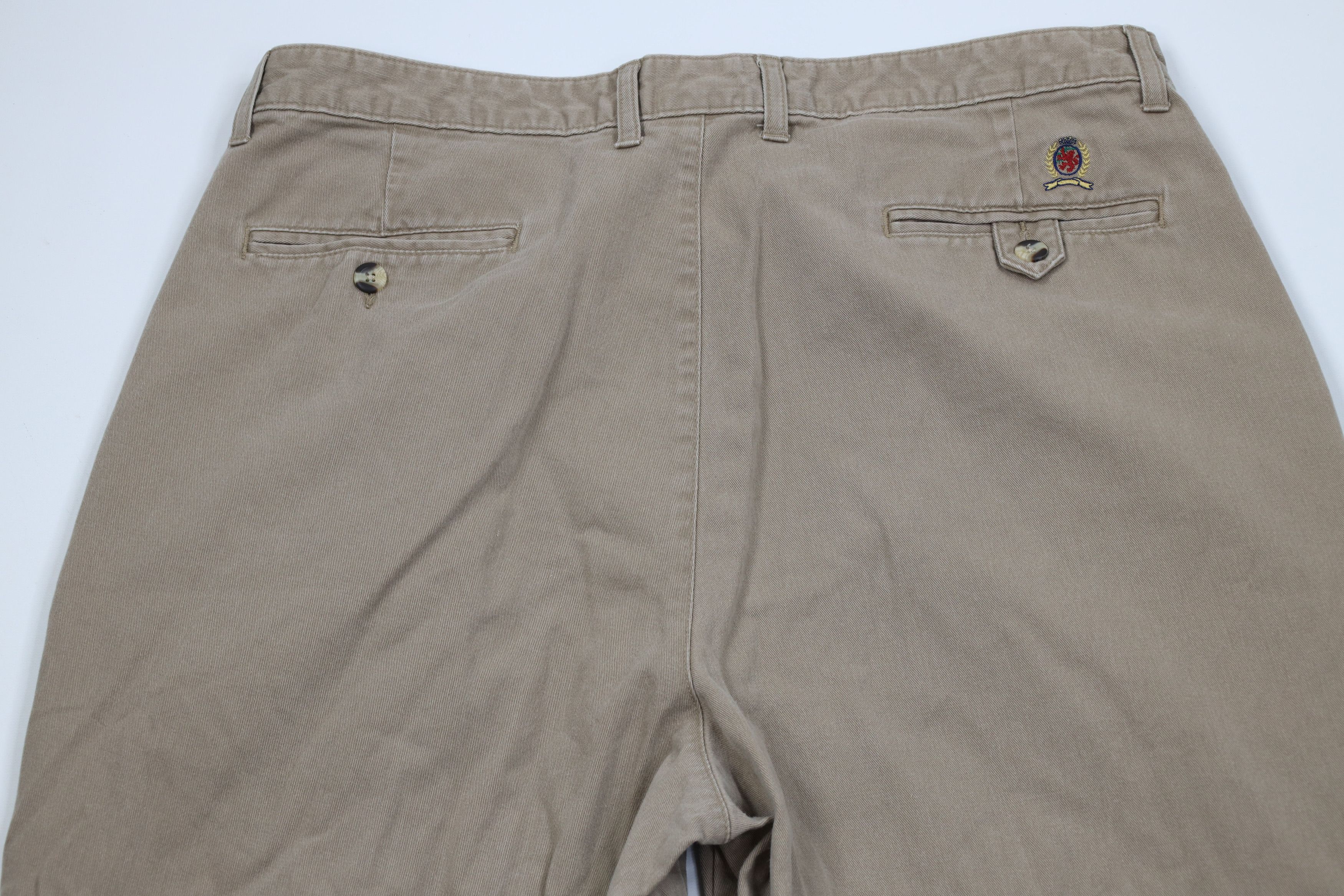 Tommy Hilfiger Vintage 90s Tommy Hilfiger Cuffed Wide Leg Chino Pants Beige Size US 36 / EU 52 - 8 Thumbnail