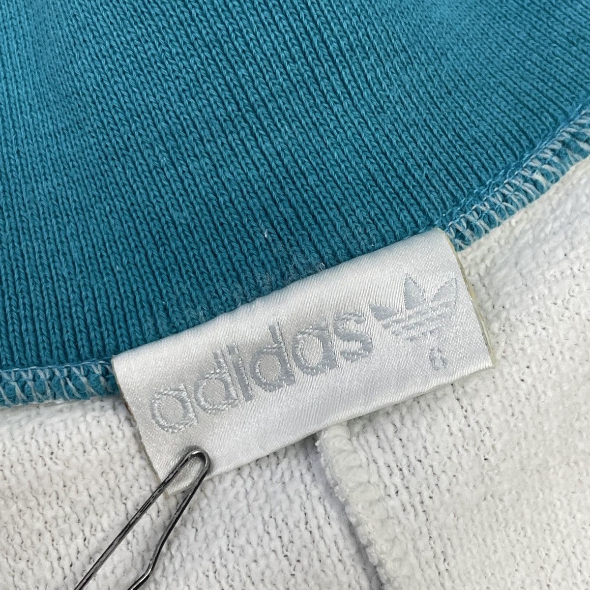 Adidas × Vintage Vintage Adidas Camp Sweatshirt Size L Size US L / EU 52-54 / 3 - 14 Thumbnail