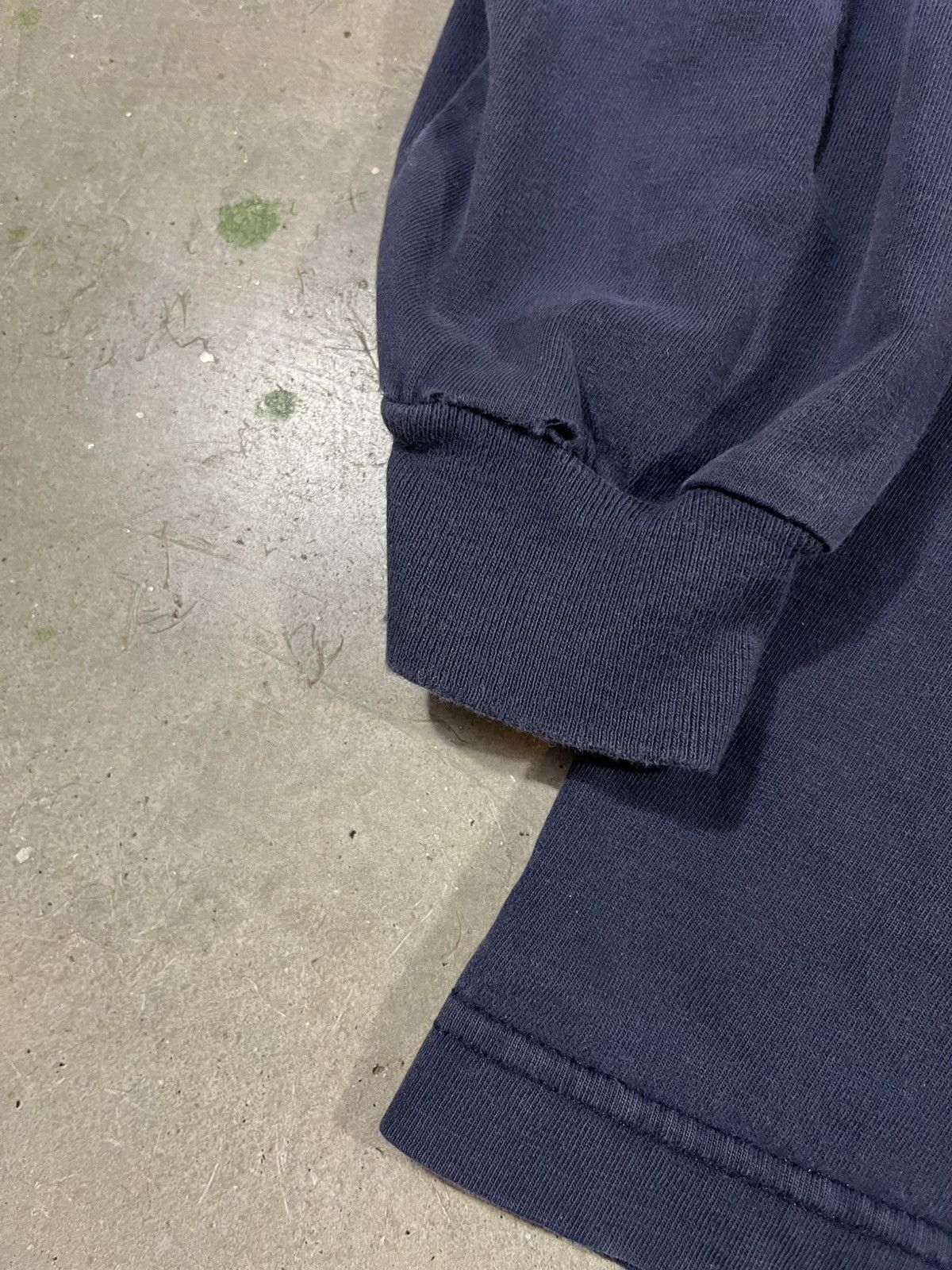 L.L. Bean Vintage 90s LL Bean Faded Navy Blue Long Sleeve Pocket Shirt Size US M / EU 48-50 / 2 - 5 Thumbnail
