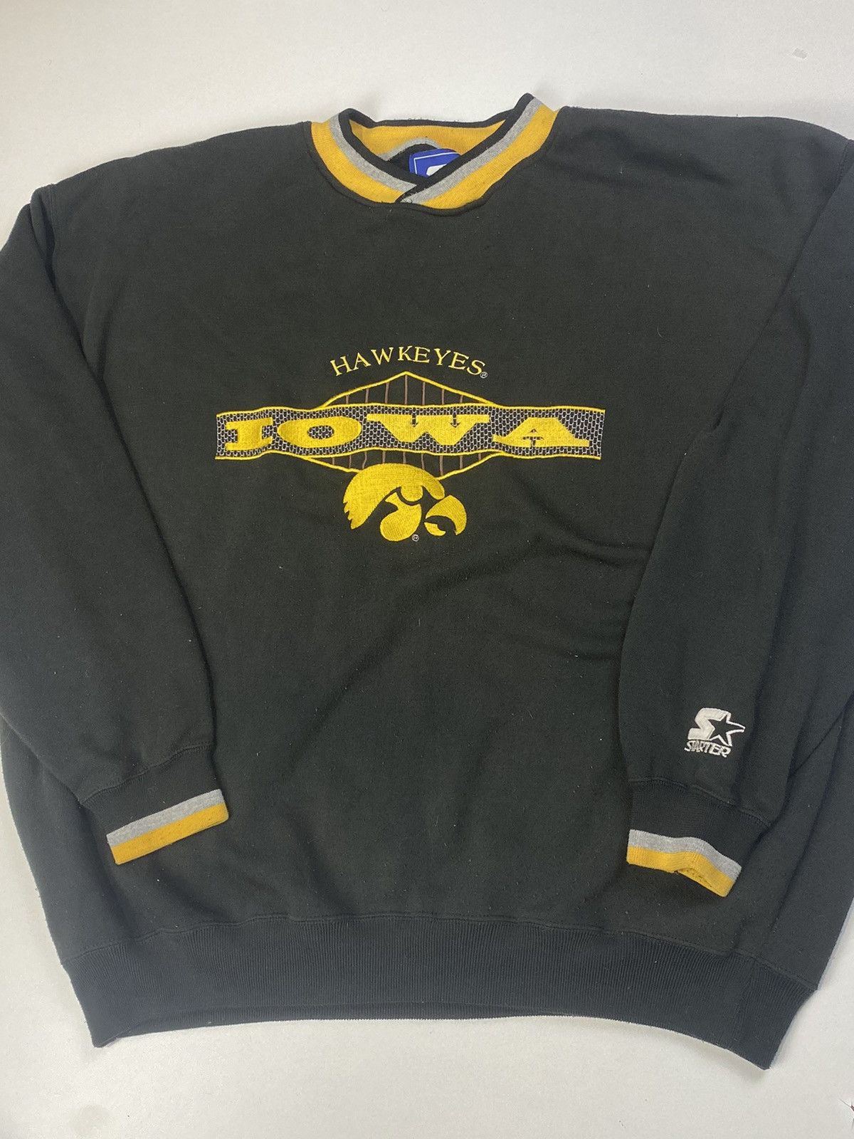 NCAA × Starter × Vintage Vintage Starter NCAA Iowa Hawkeyes Crewneck Size US XL / EU 56 / 4 - 2 Thumbnail