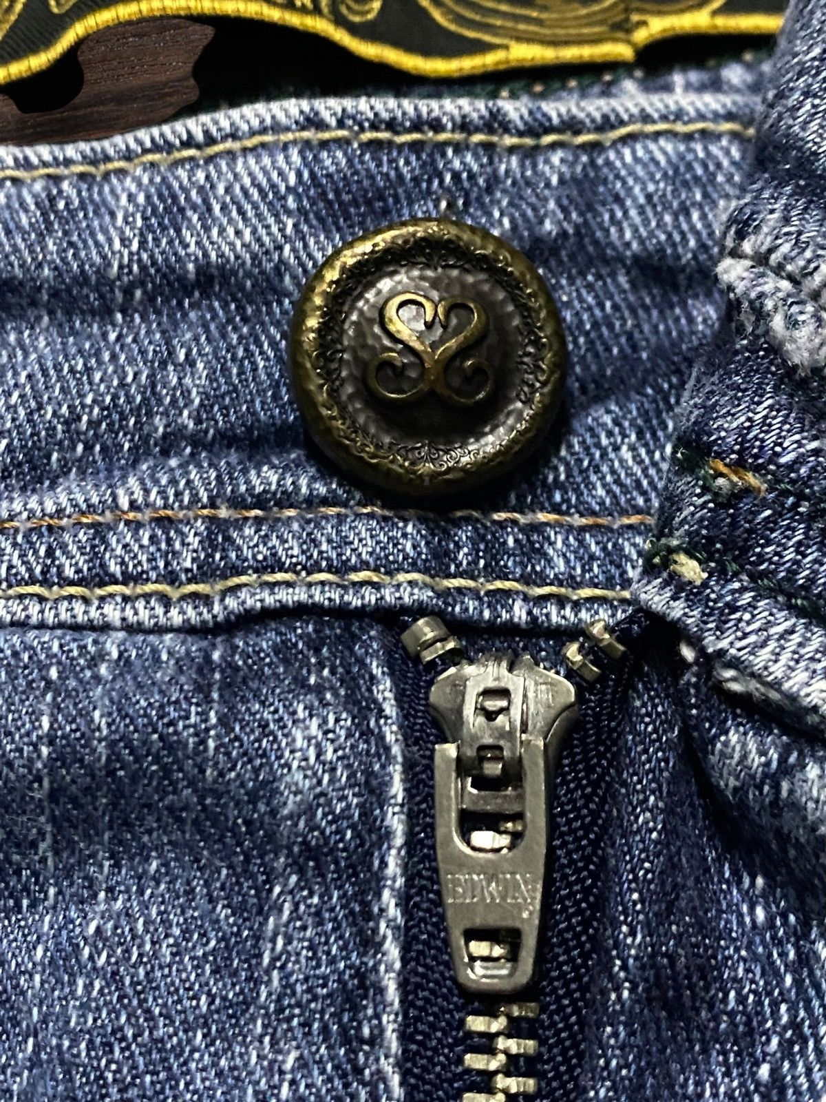 Japanese Brand Vintage Edwin Something Faded Wash Distressed Flare Jeans Size US 28 / EU 44 - 8 Thumbnail