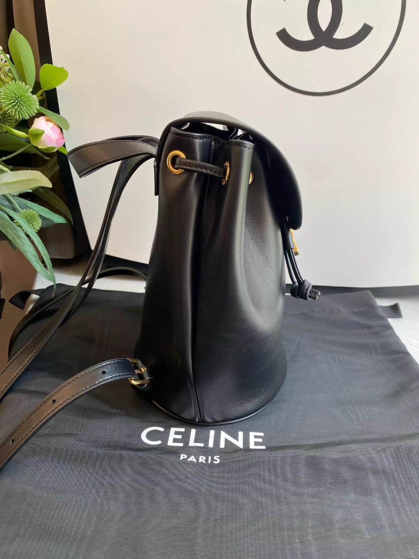 Celine CELINE Triomphe Black Bucket Backpack Gold Dust Bag 24 Size ONE SIZE - 4 Thumbnail