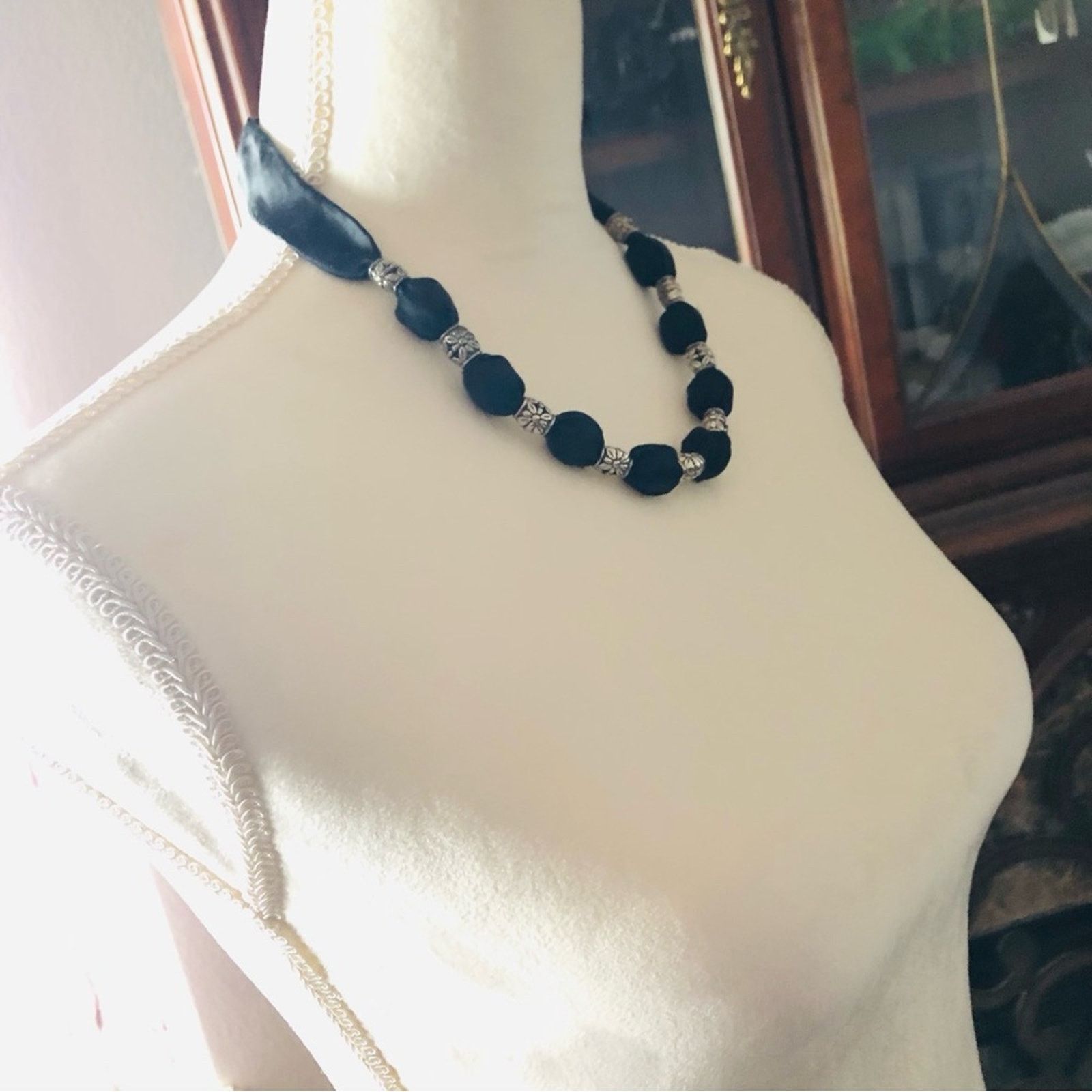 Handmade Country Girl black satin fabric covered bead necklace Size ONE SIZE - 2 Thumbnail