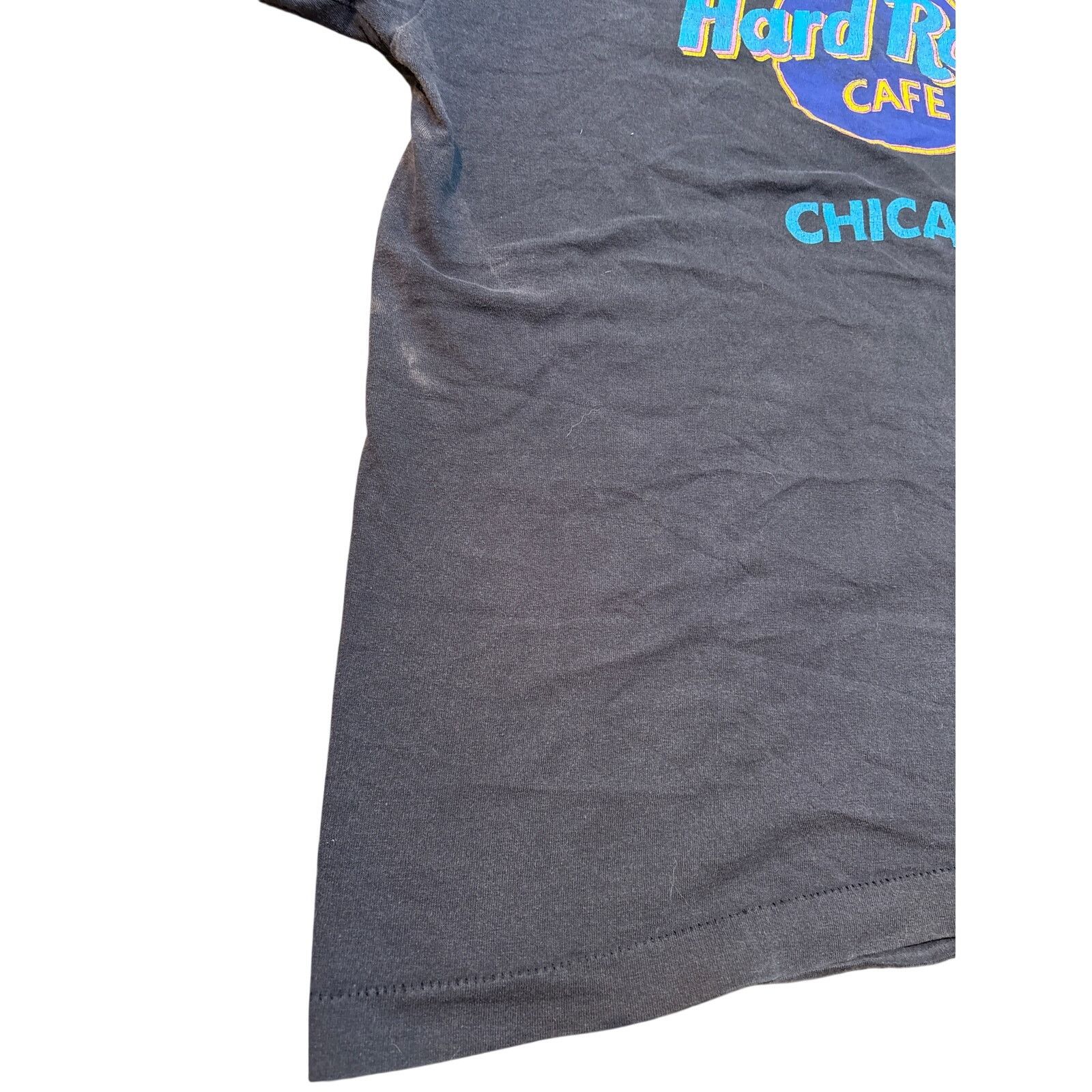 Hard Rock Cafe VTG 90s Hard Rock Cafe Chicago Thrashed Bleached retro XL Size US XL / EU 56 / 4 - 4 Thumbnail