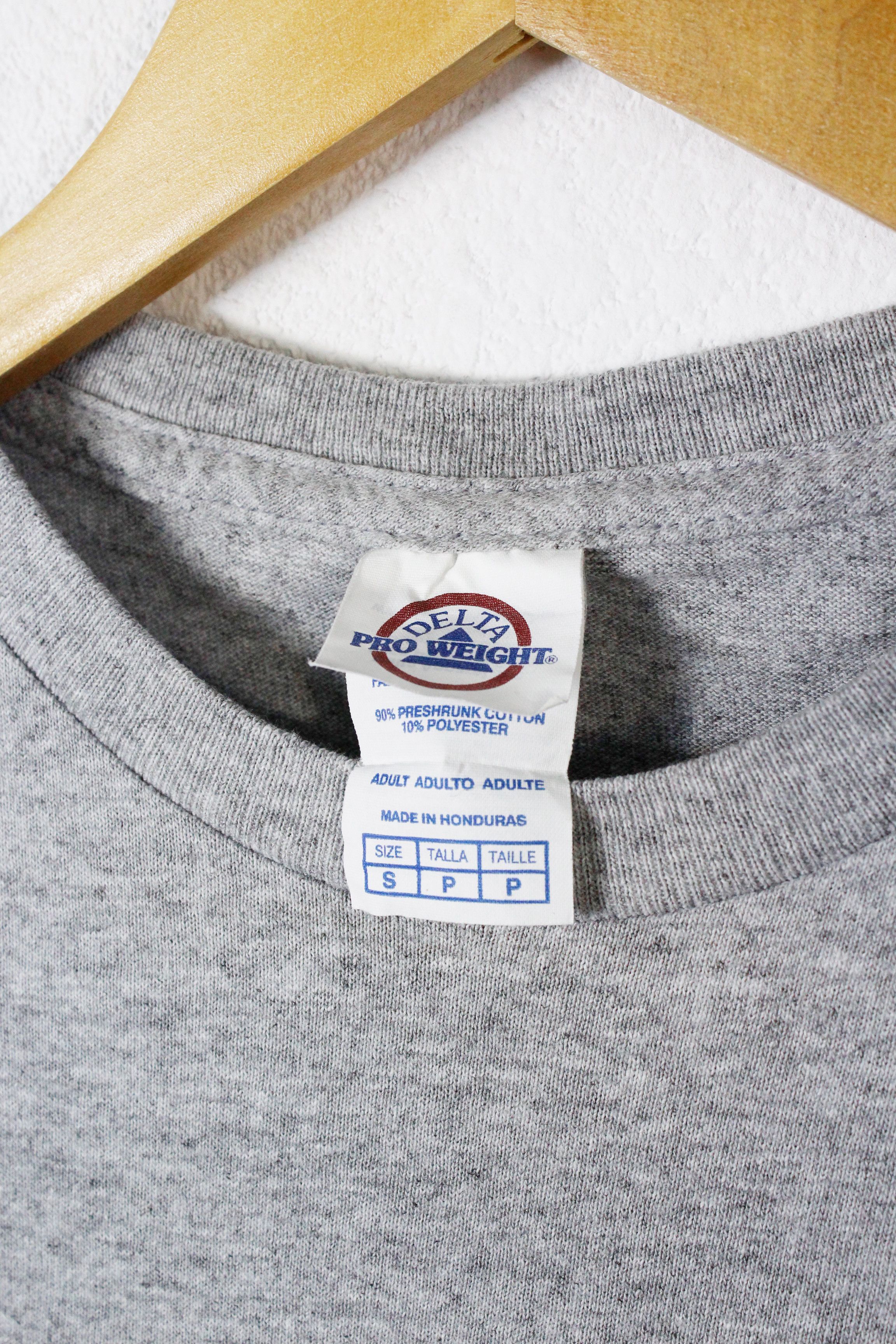Band Tees × Delta × Vintage Vintage Delta Las Vegas Nevada Embroidered Logo Tee Y2K Size US S / EU 44-46 / 1 - 3 Thumbnail