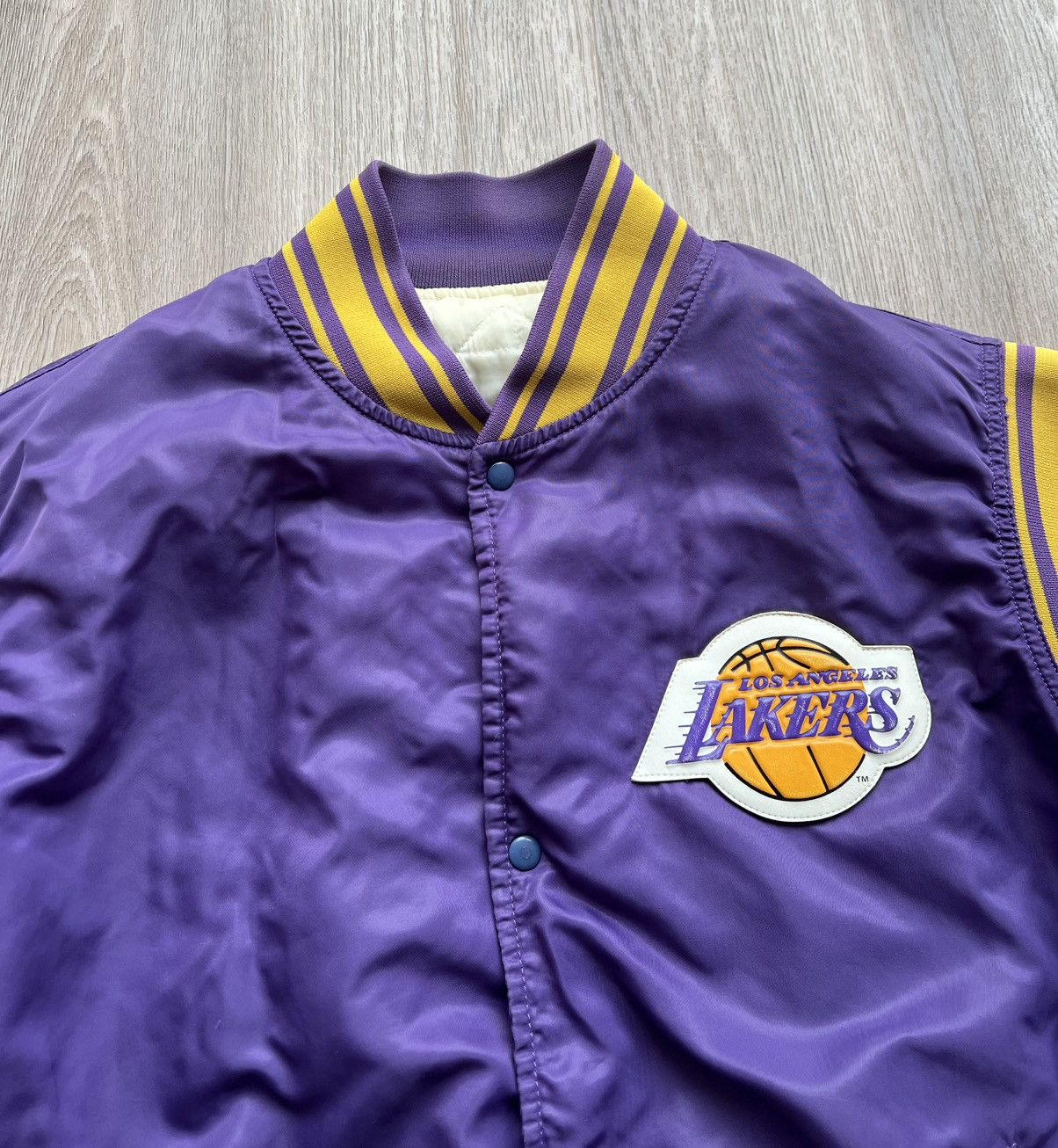 NBA × Vintage Vintage 80-90s NBA L.A. Lakers Purple Bomber Varsity Jacket Size US L / EU 52-54 / 3 - 11 Thumbnail