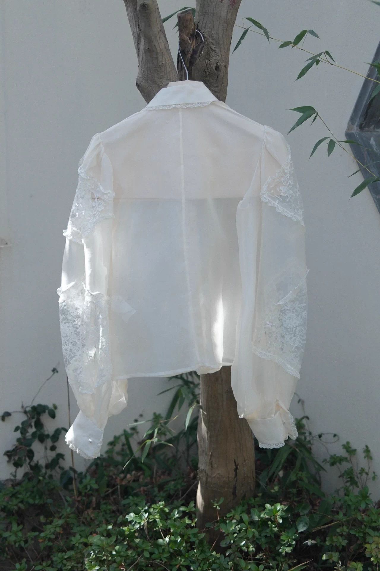 Valentino Valentino Vintage Silk Pearl-Lace Puff Sleeve Blouse EU6 Size S / US 4 / IT 40 - 3 Thumbnail