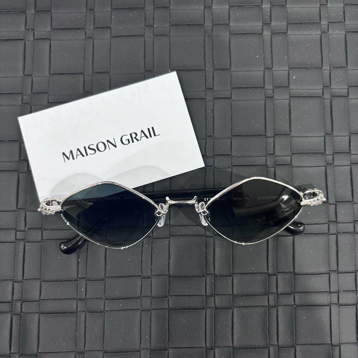 Chrome Hearts CHROME HEARTS DIAMOND DOG SUNGLASSES Size ONE SIZE - 1 Thumbnail