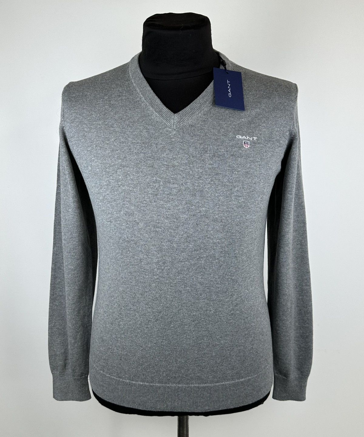 Gant GANT Men's Classic V-Neck Pullover Sweater Cotton Size M Size US M / EU 48-50 / 2 - 1 Thumbnail
