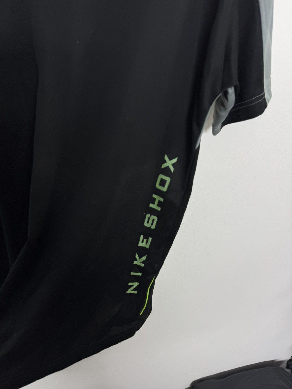 Nike Vintage Y2k Nike Shox Big Logo Swoosh T-Shirt Size US S / EU 44-46 / 1 - 8 Thumbnail