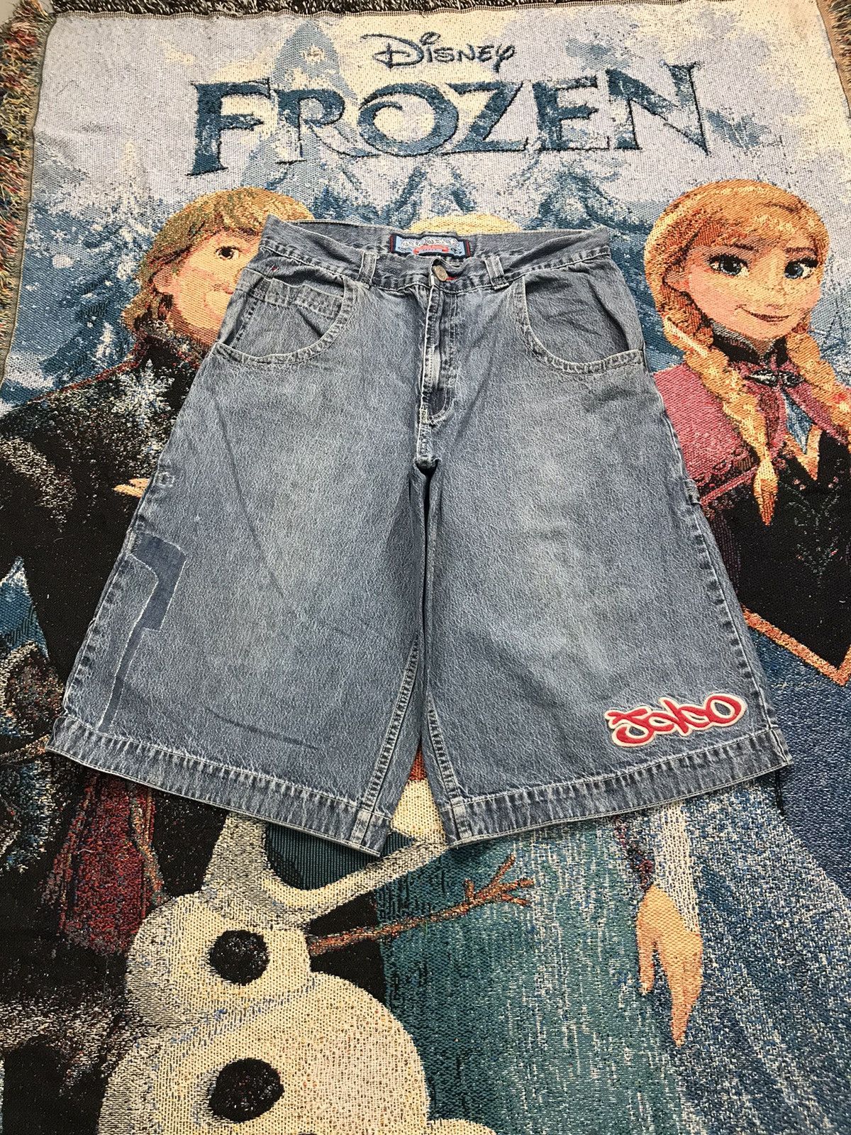 JNCO Vintage Jnco big pocket graffiti jort Size US 38 / EU 54 - 1 Thumbnail