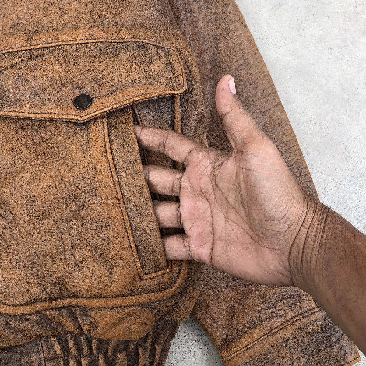 Vintage Vintage Reno Styled In France Leather Bomber Jacket Size US M / EU 48-50 / 2 - 8 Thumbnail