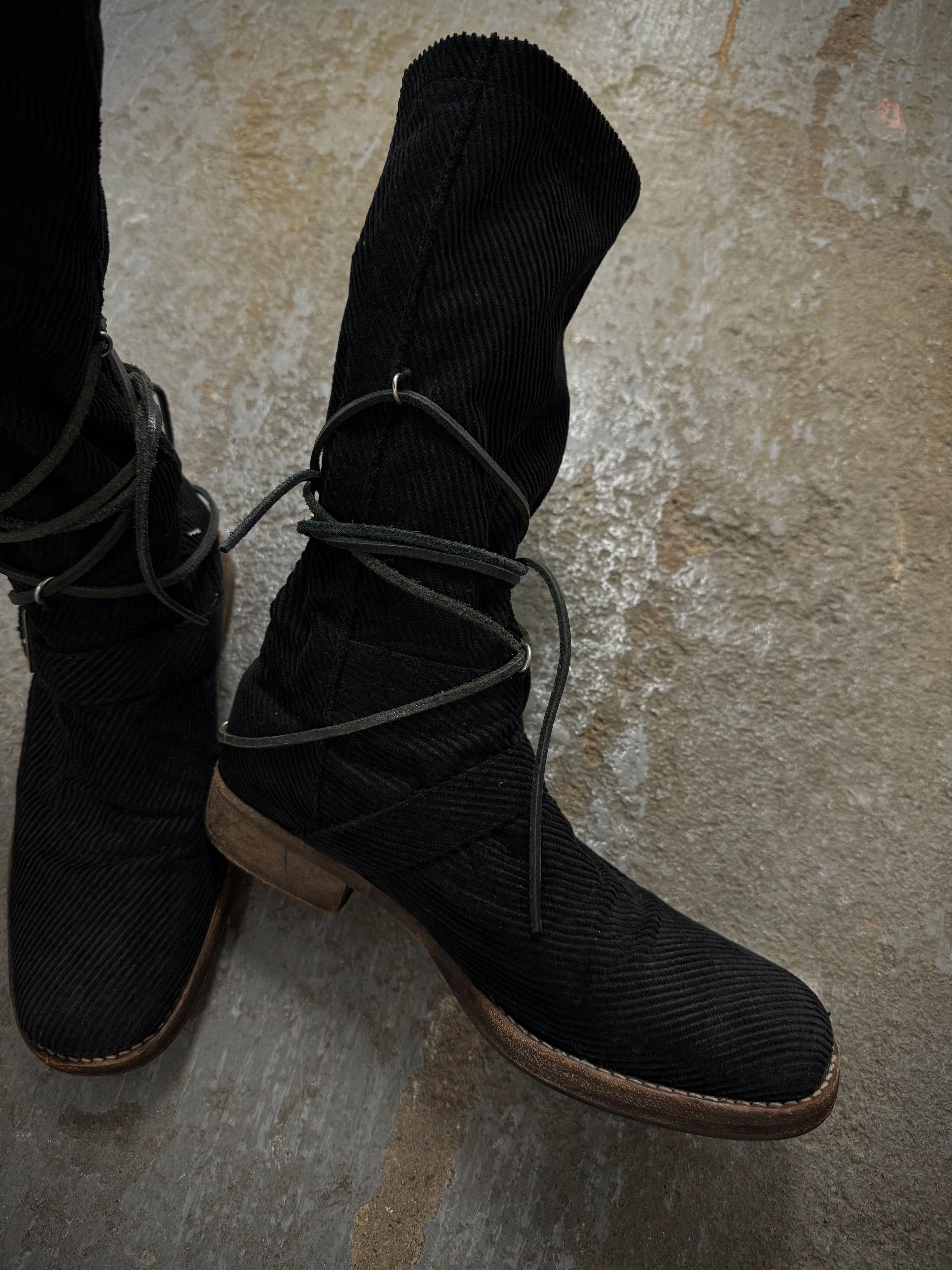 Undercover Undercover Corduroy Side Zip Engineer Boots Size US 9 / EU 42 - 8 Thumbnail