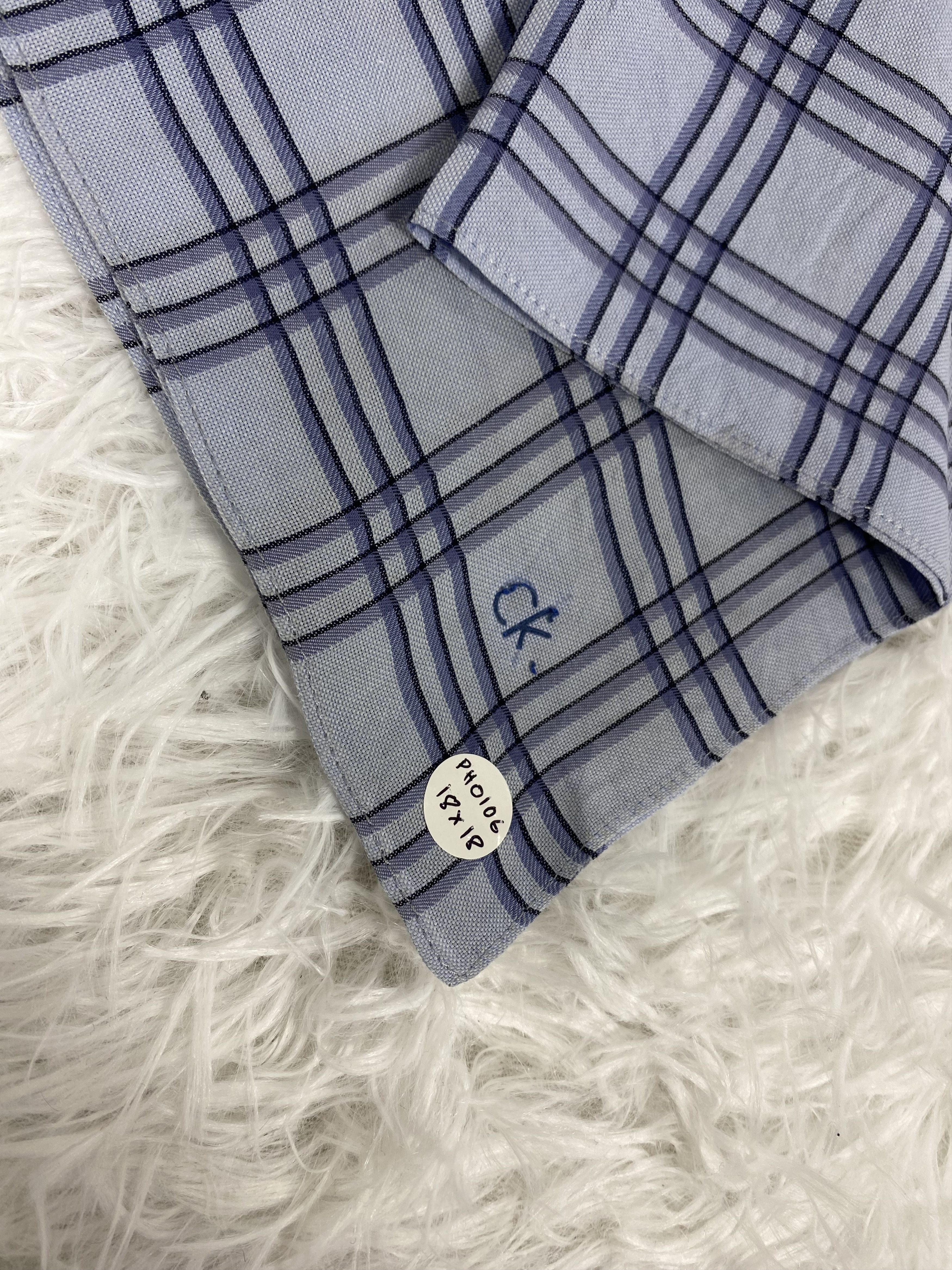 Calvin Klein Vintage Calvin Klein Handkerchief PH0106 Size ONE SIZE - 2 Thumbnail