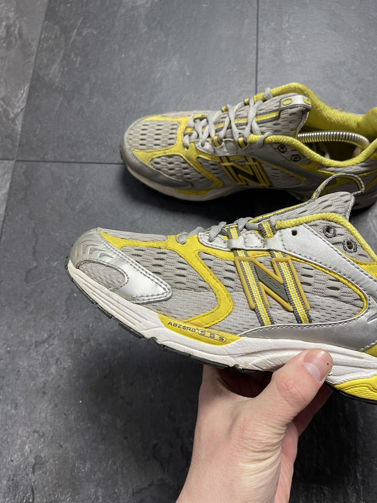 New Balance × Streetwear × Vintage Vintage new balance made in England low top sneakers Size US 7 / EU 40 - 8 Thumbnail