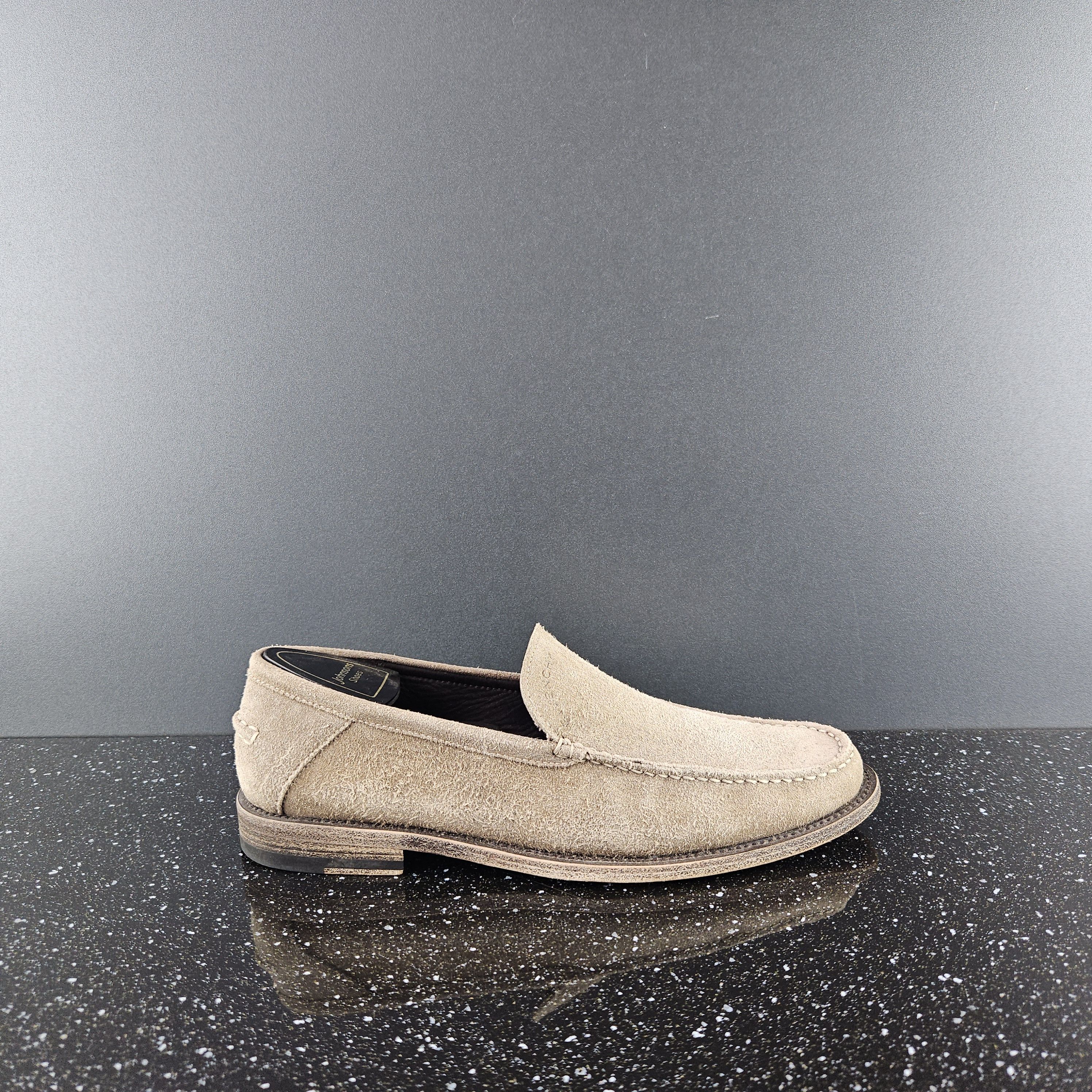 Givenchy Givenchy beige suede loafers Sz 42 Size US 9 / EU 42 - 1 Thumbnail