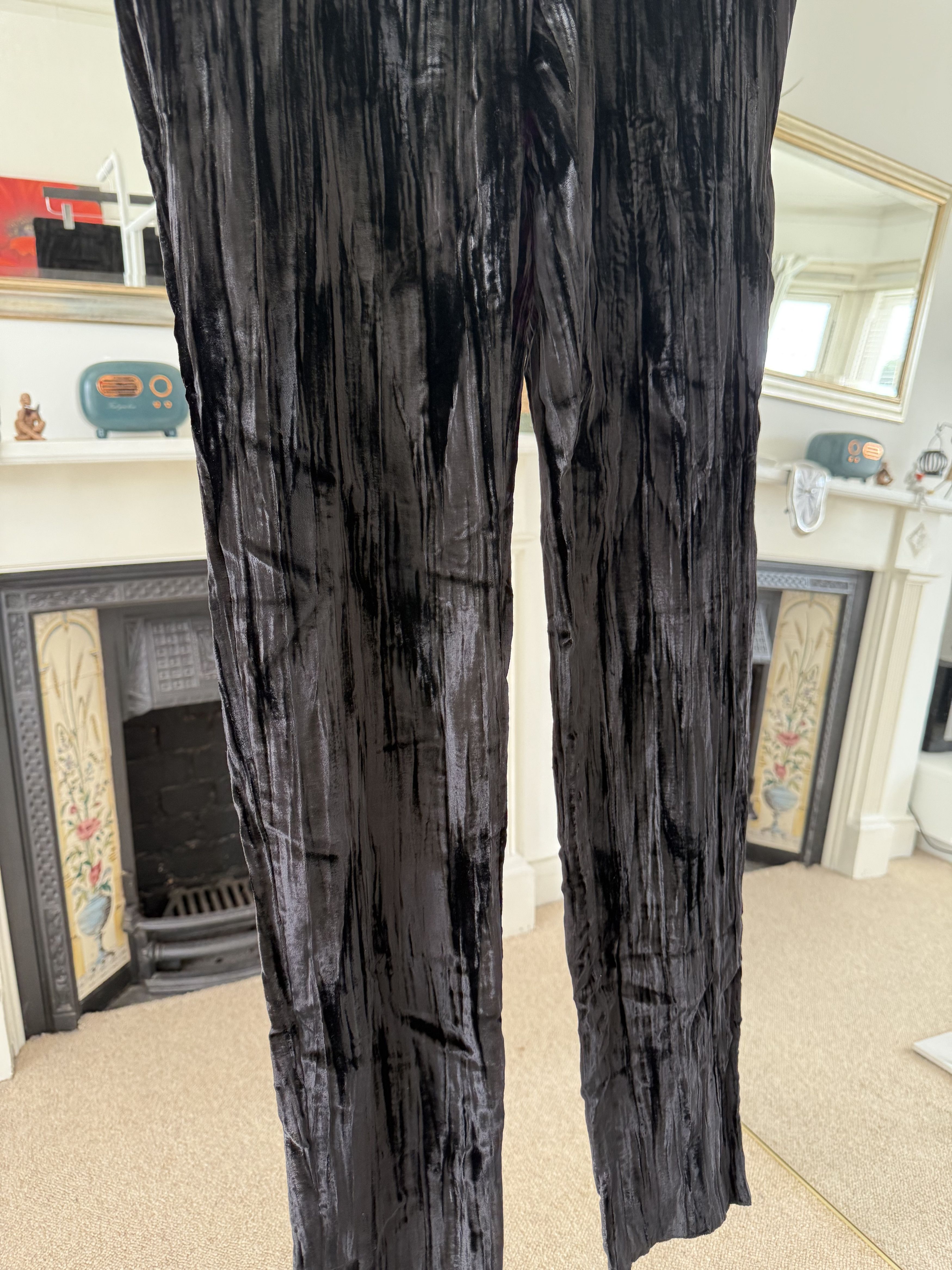 Saint Laurent Paris Saint Laurent Velour Low Waist Trousers Size 28" / US 6 / IT 42 - 8 Thumbnail