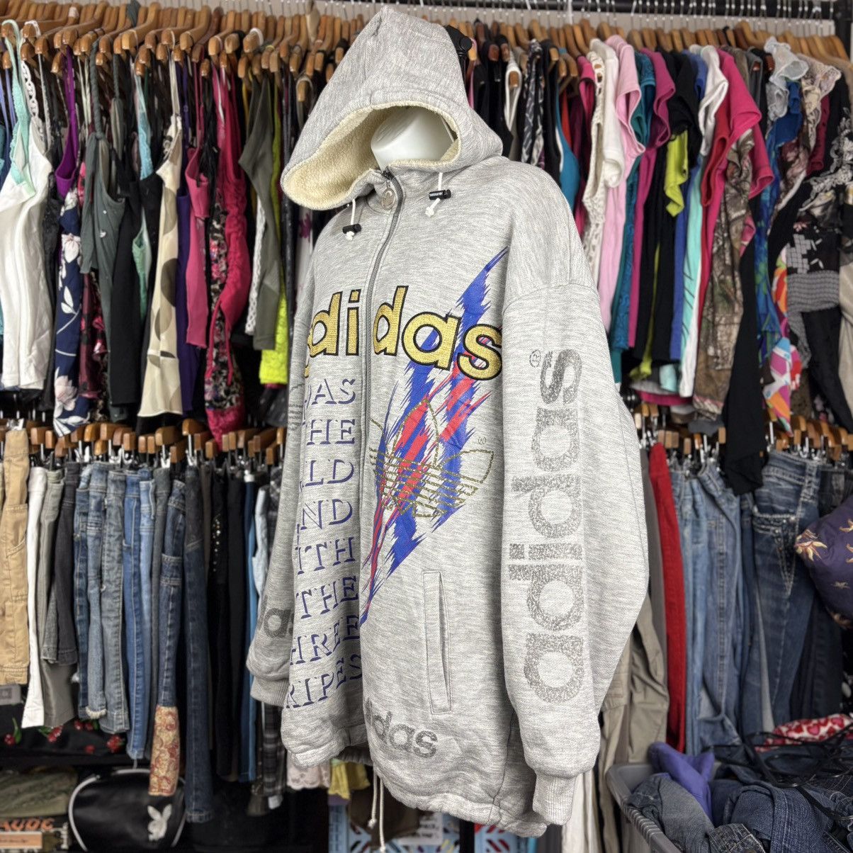 Adidas Adidas Grey graphic zip up jacket Size US M / EU 48-50 / 2 - 2 Thumbnail