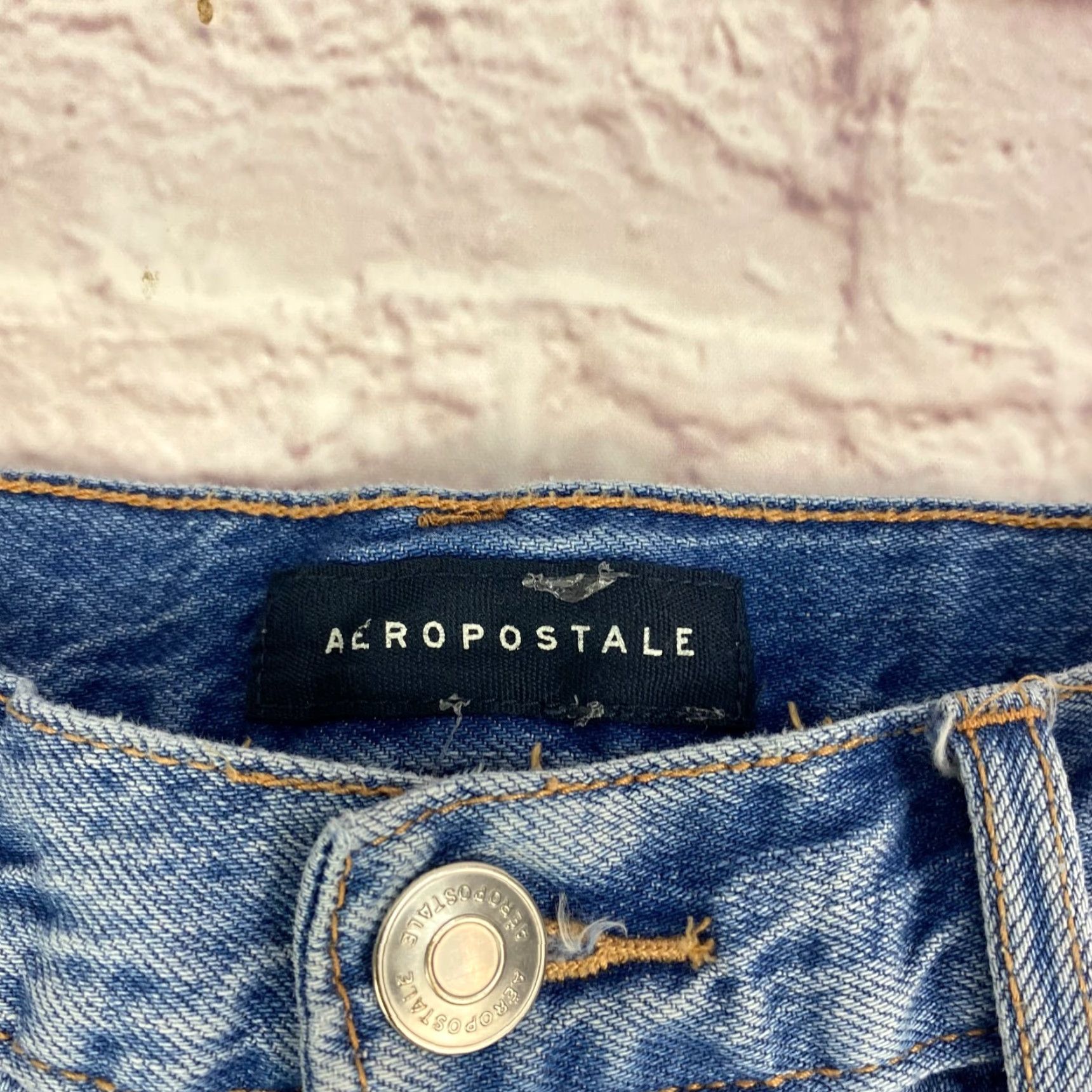 Vintage VINTAGE Aeropostale 90s Baggy High Rise Womens Jeans Distressed 10 Button Fly Blues Blue 90s Baggy Womens Jeans Size 10 Distressed Button Fly Size 32" / US 10 / IT 46 - 3 Thumbnail