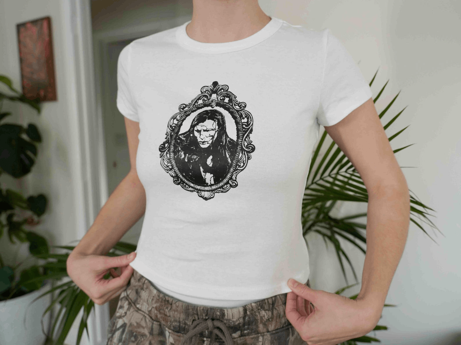Other Creature and Elizabeth Designs Frankenstein Baby Tee Size M / US 6-8 / IT 42-44 - 2 Thumbnail