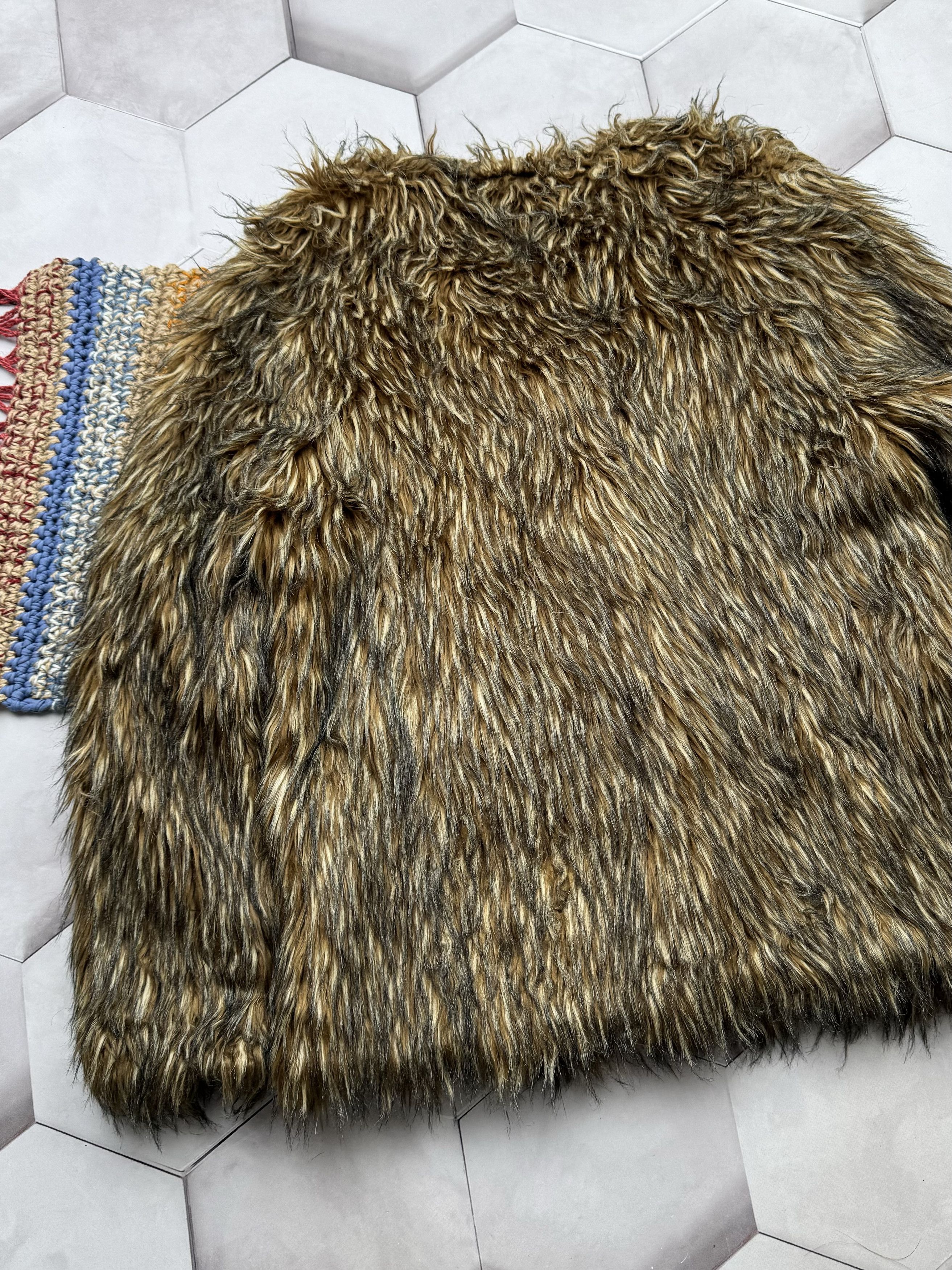 Japanese Brand Vintage Faux Fux Coat E4 Size US M / EU 48-50 / 2 - 6 Thumbnail