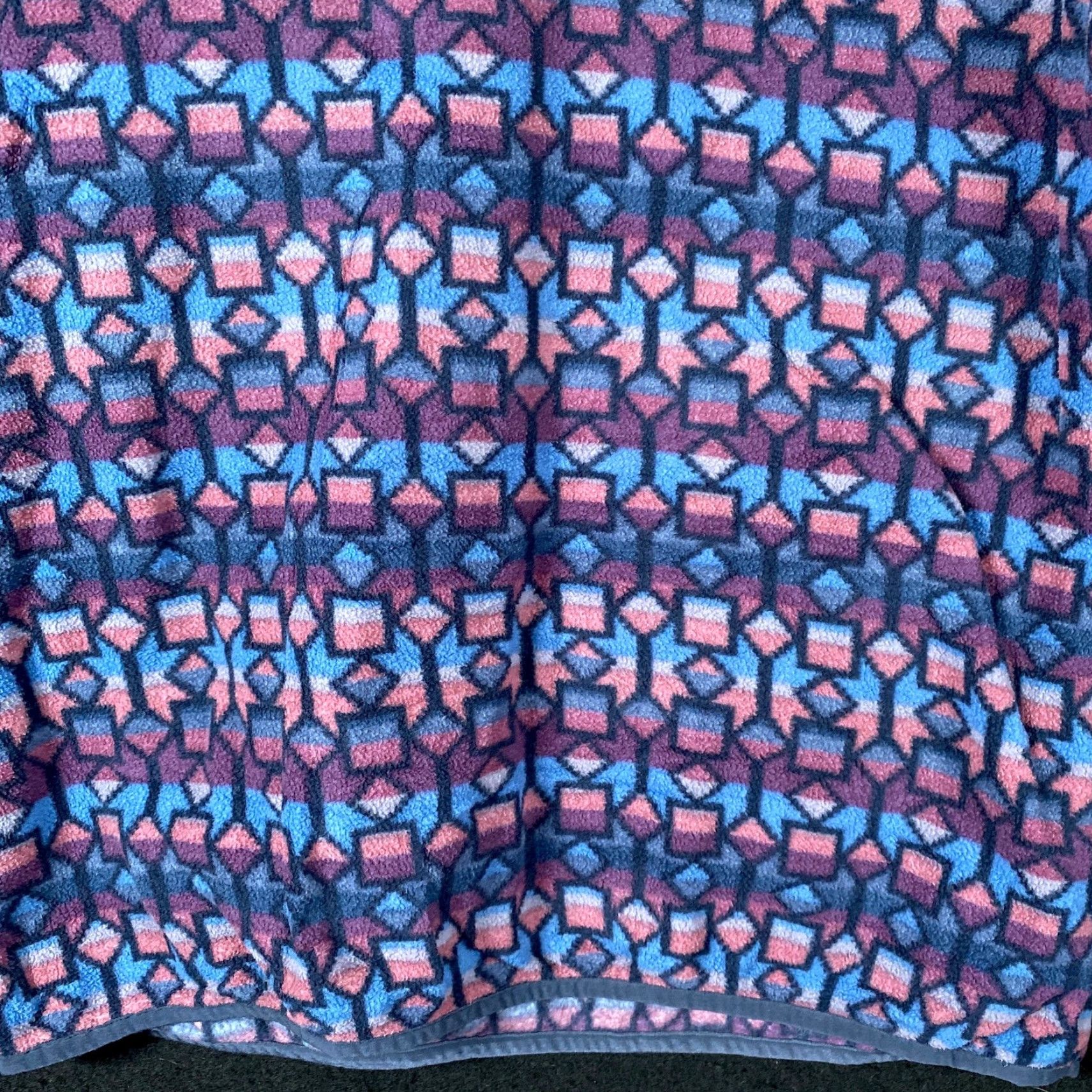 Patagonia Patagonia Sweatshirt Womens Cedar Mesa Stone Blue 1/4 Snap Geometric Small Regular Long Sleeve Knit Fleece Polyester Pullover Casual Activewear Womens Size S / US 4 / IT 40 - 3 Thumbnail