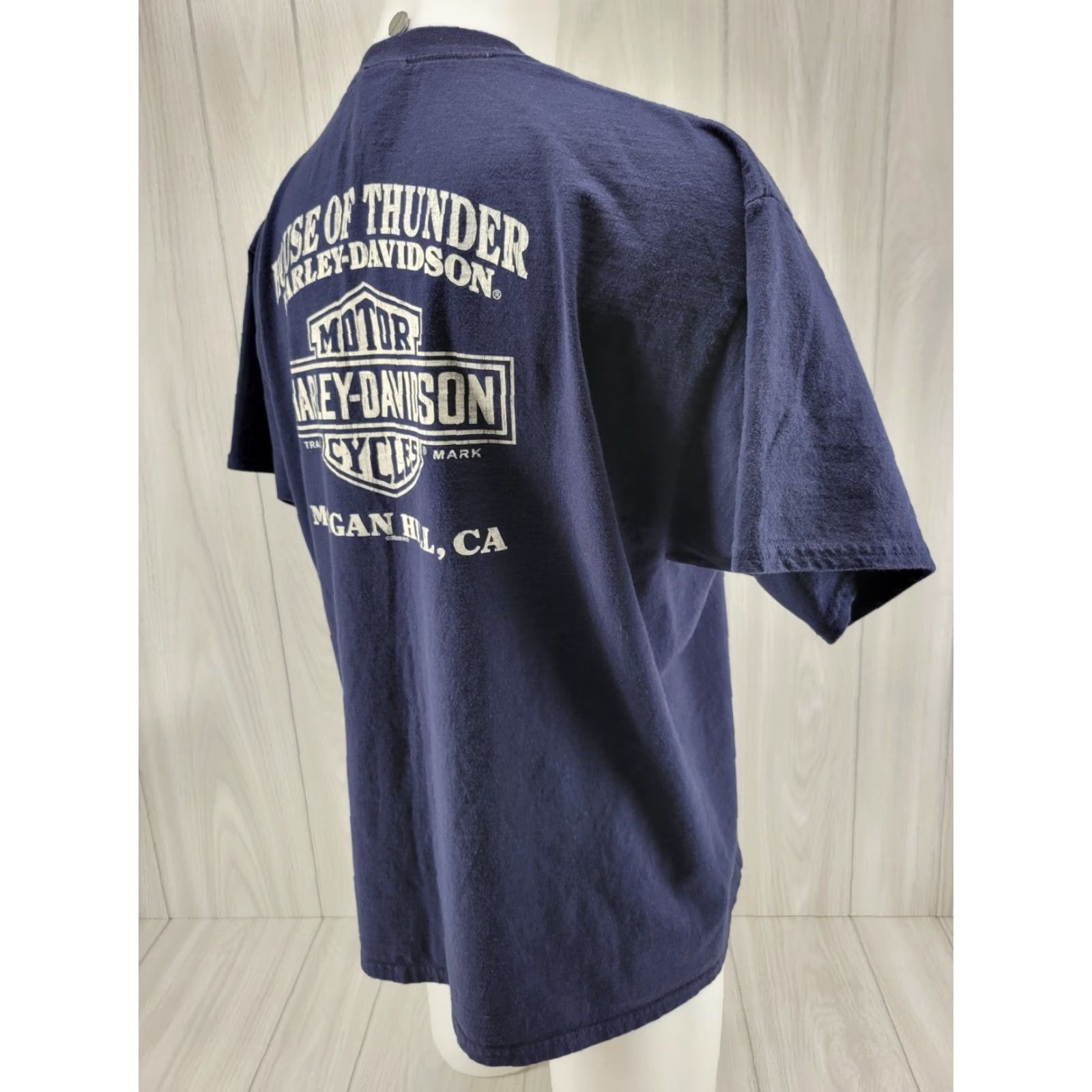 Harley Davidson Harley-Davidson T Shirt Harley-Davidson House Of Thunder Mens XL Crew Neck Short Sleeve Blue 90s Motorcycle Biker Graphic Print Size US XL / EU 56 / 4 - 5 Thumbnail