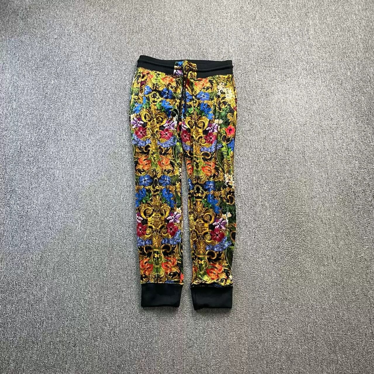 Versace VERSACE Floral Print Trousers Size US 30 / EU 46 - 1 Thumbnail