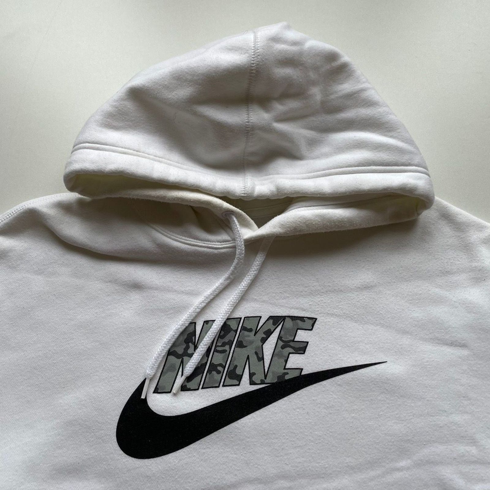 Nike Vintage Y2K Nike Hoodie Medium White Camouflage Swoosh Rare Size US M / EU 48-50 / 2 - 2 Thumbnail