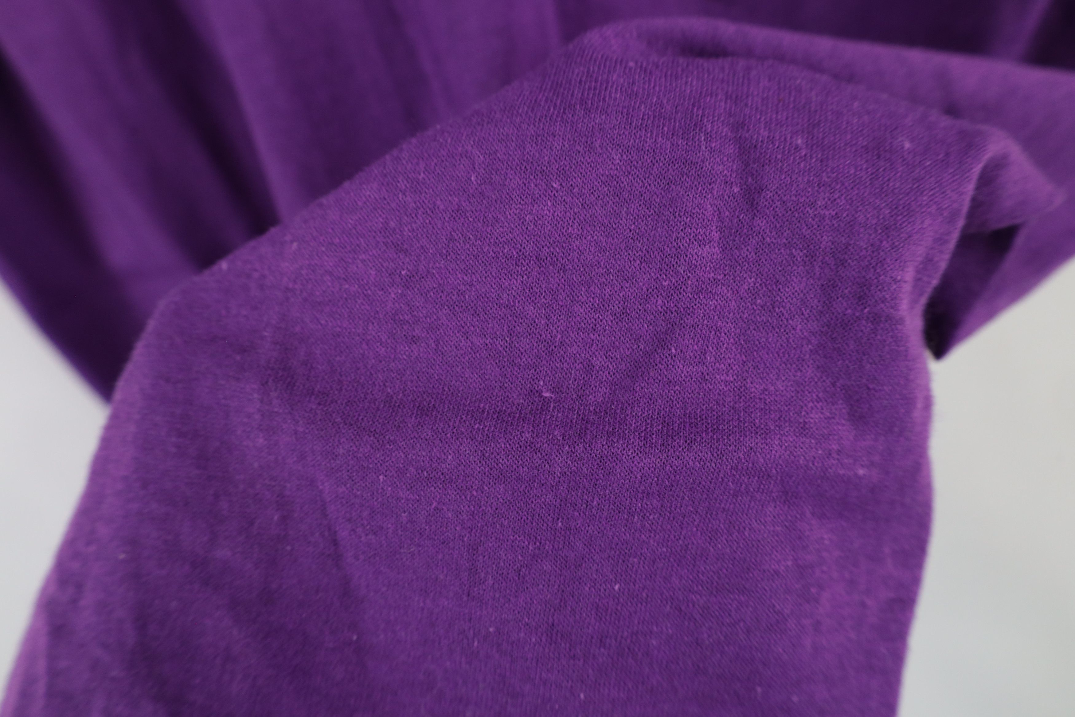 Vintage Vintage 70s Streetwear Short Sleeve T-Shirt Purple USA Size US L / EU 52-54 / 3 - 9 Thumbnail